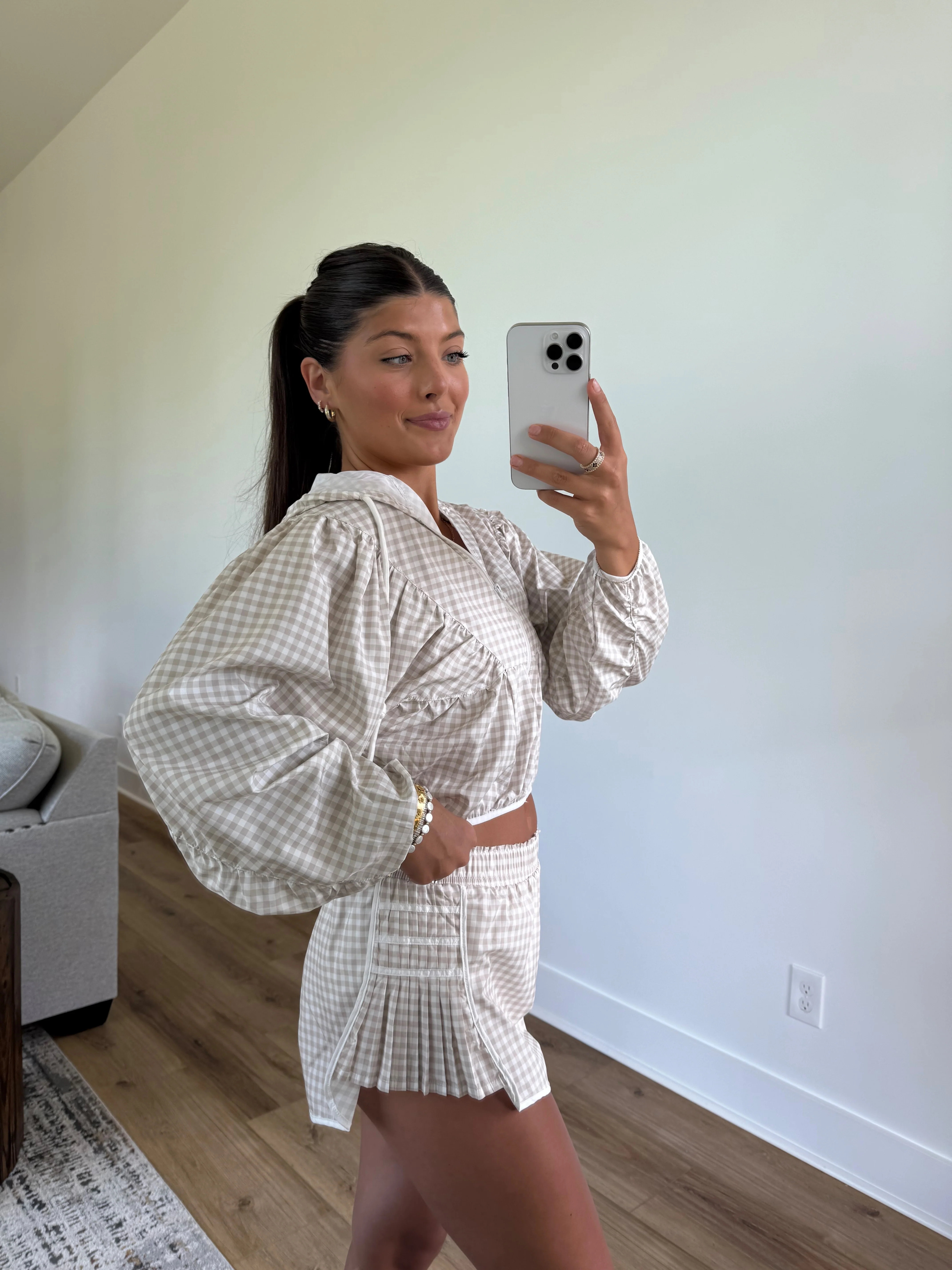 Beige Gingham Flutter Shorts - Image 3