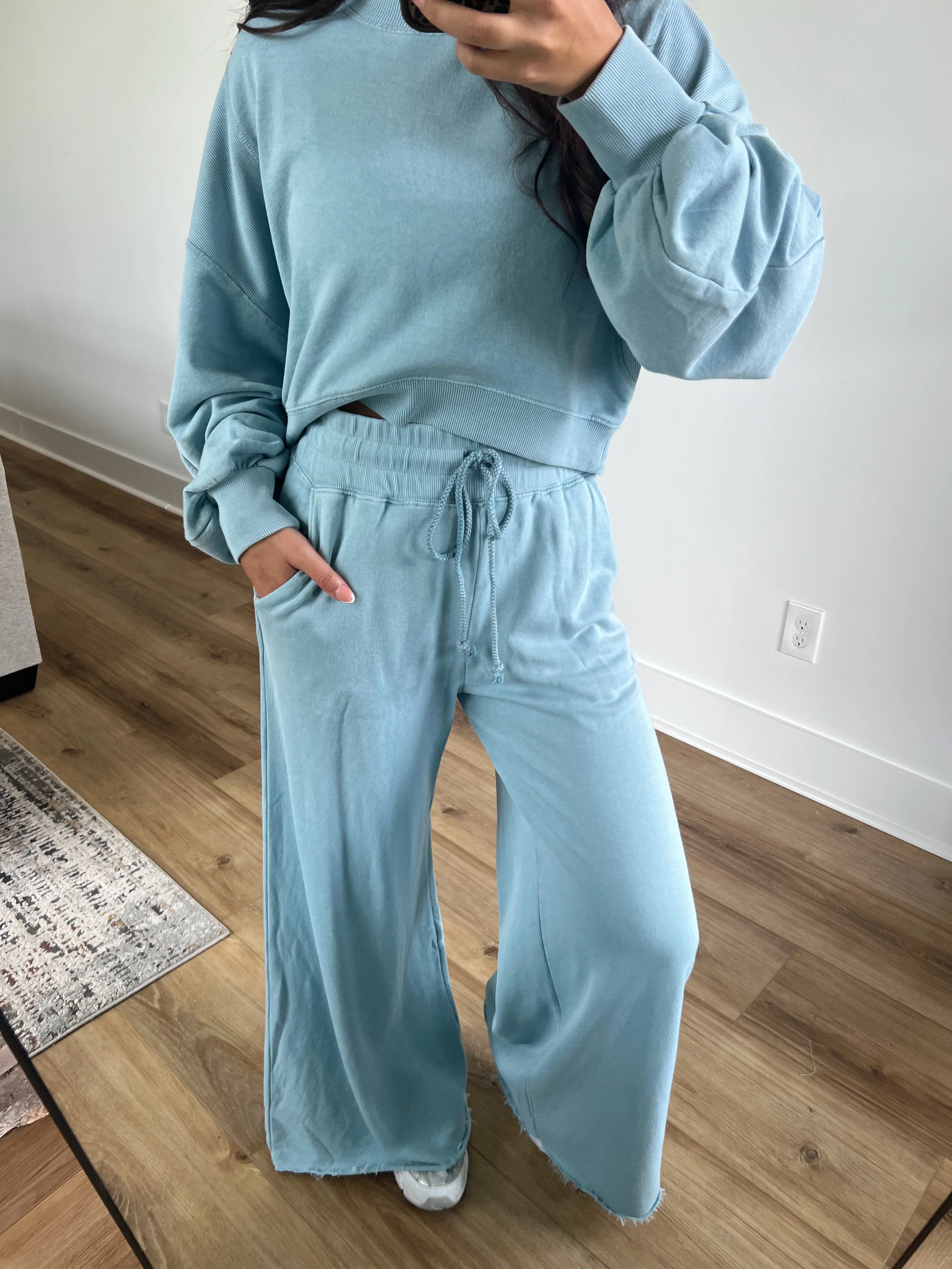 Blue Comfort Set - Image 3