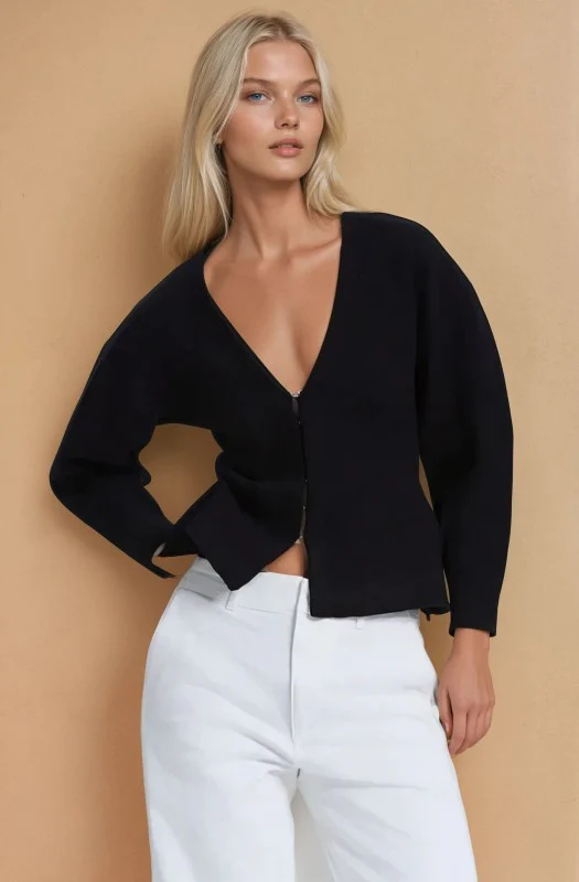 Clean Lines Top (Black) - Image 6
