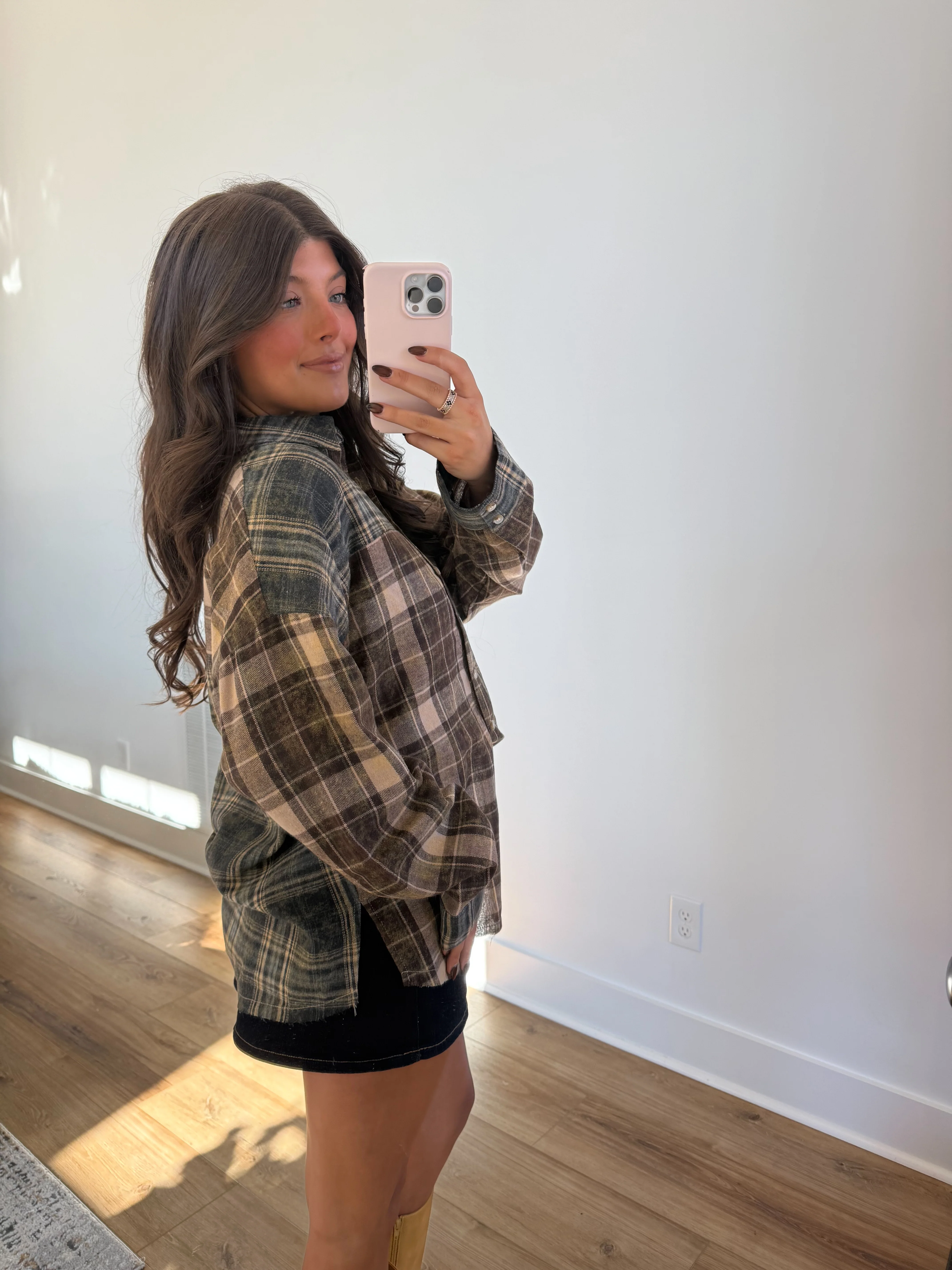 Colorblock Plaid Flannel - Image 4