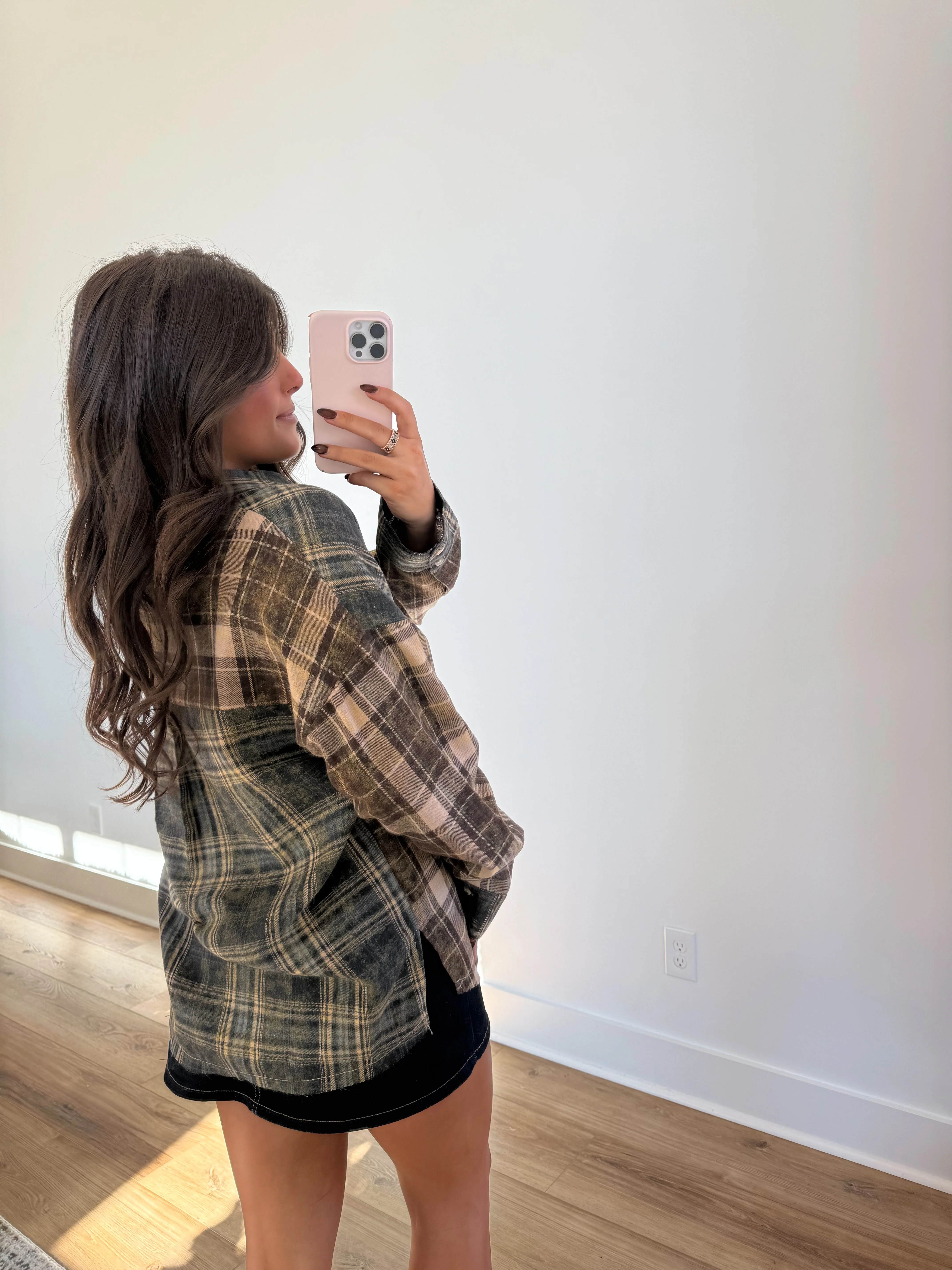 Colorblock Plaid Flannel - Image 7