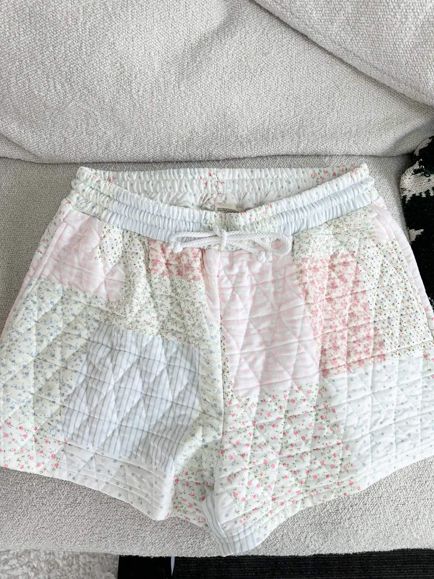 Cottage Quilt SHORTS (Pink) - Image 6