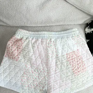 Cottage Quilt SHORTS (Pink) - Image 7