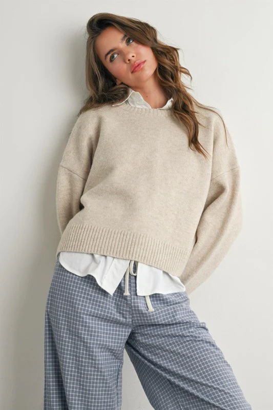 Cozy Caramel Bow Sweater - Image 5