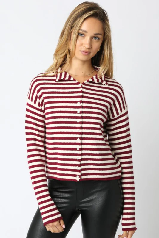 Cranberry Cashmere Sweater - Image 8