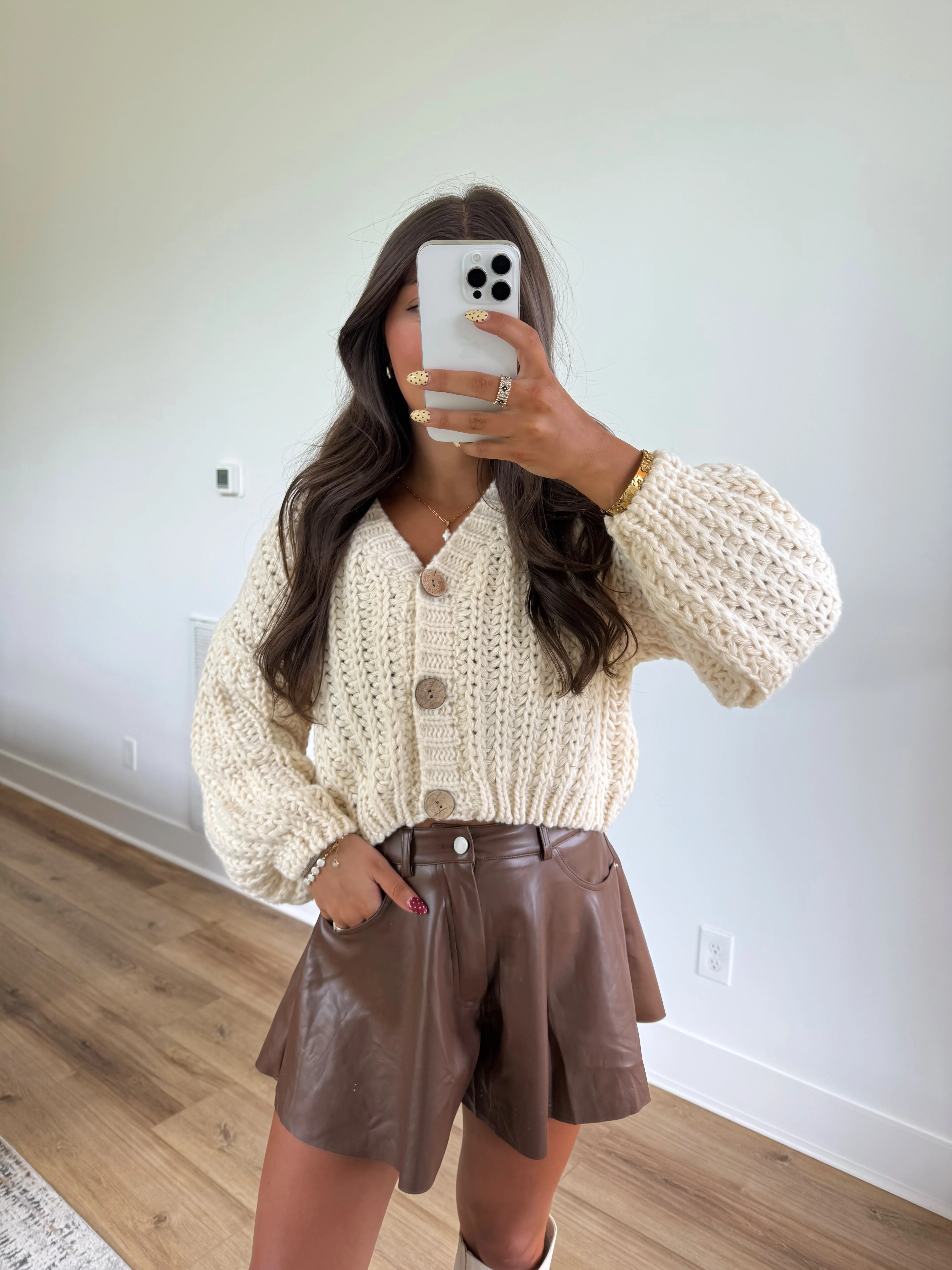 Cream Cropped Cardigan - Image 2