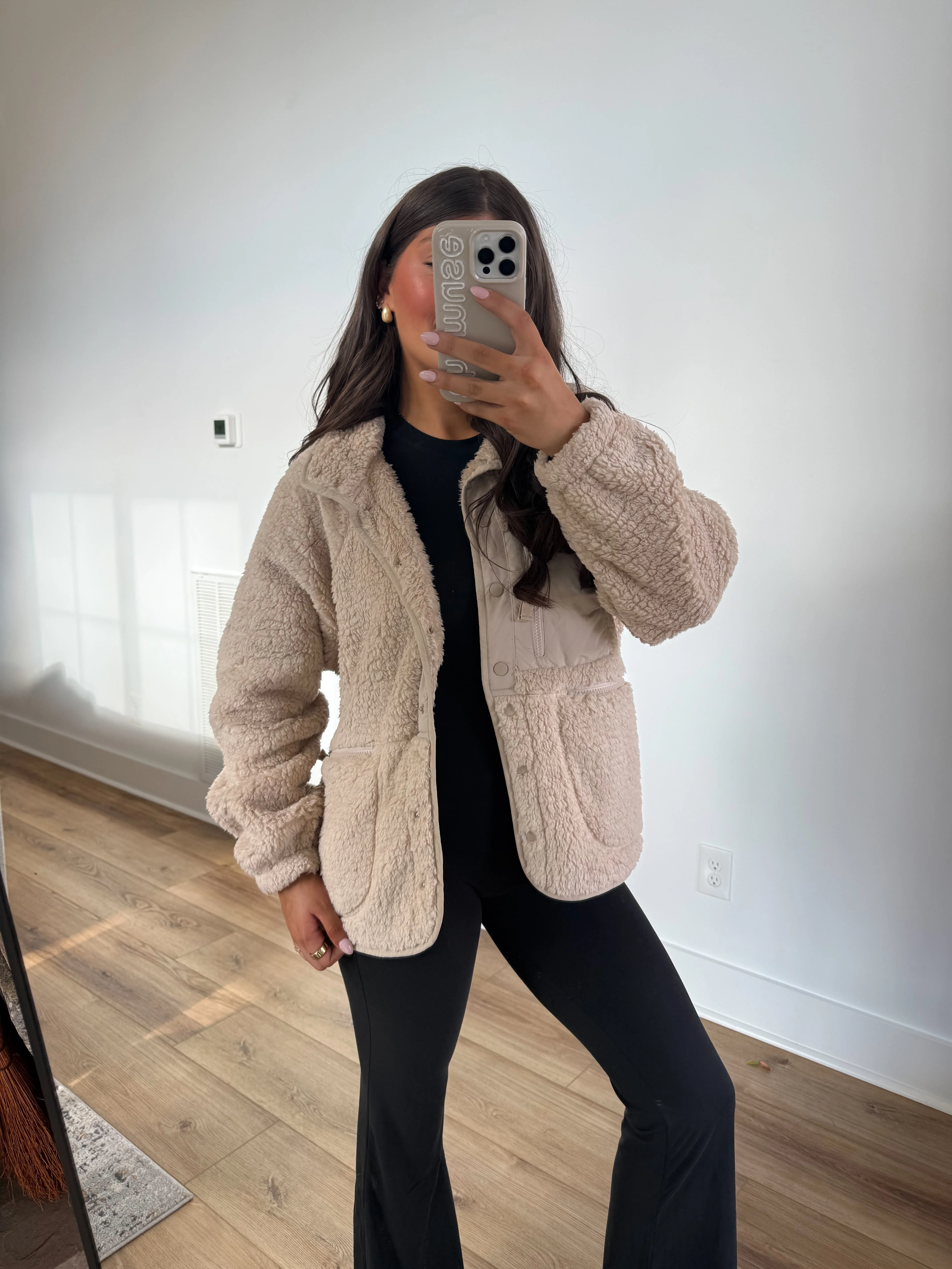 Creamwood Sherpa - Image 4
