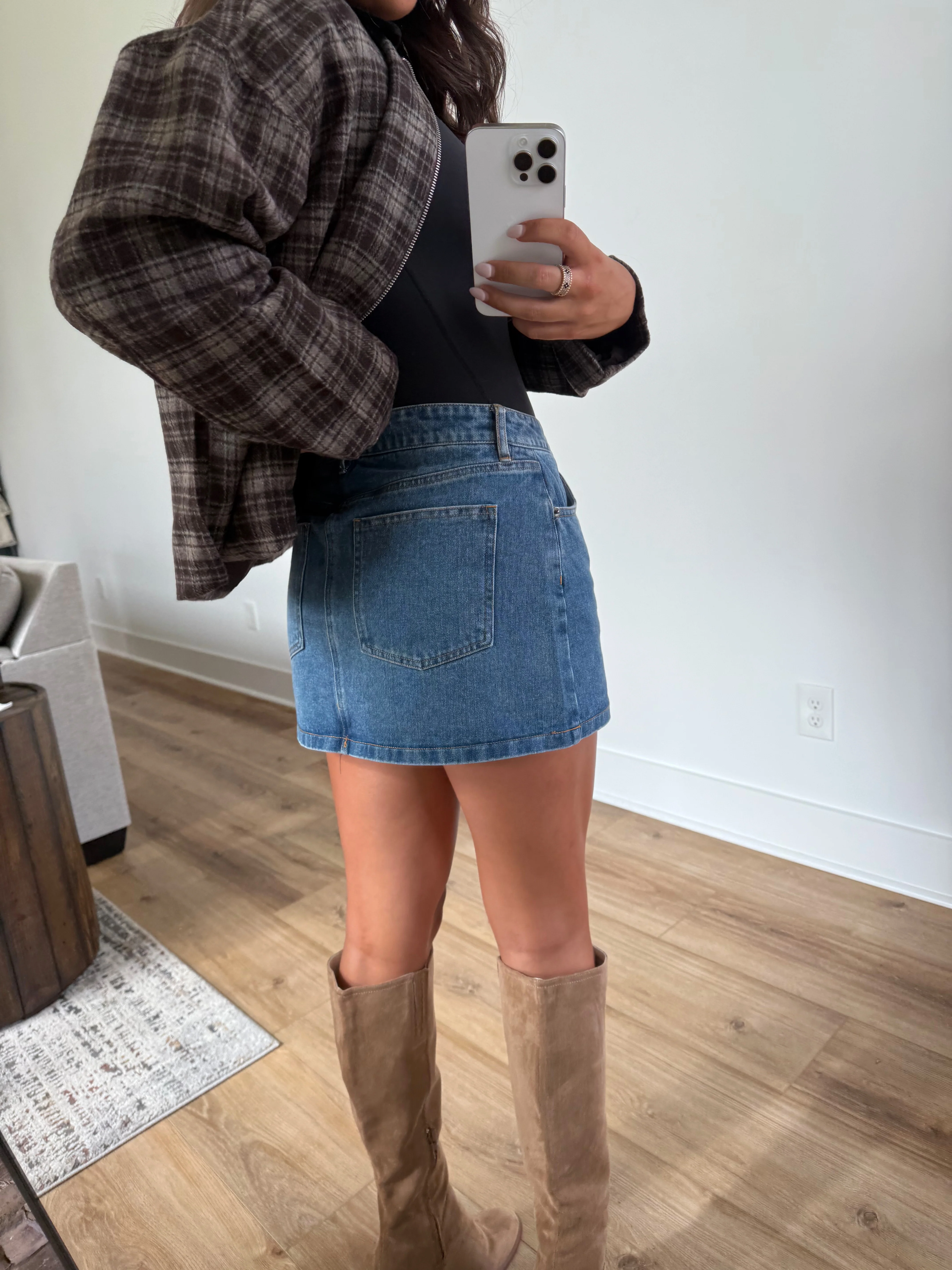 Denim Mini Skirt - Image 3