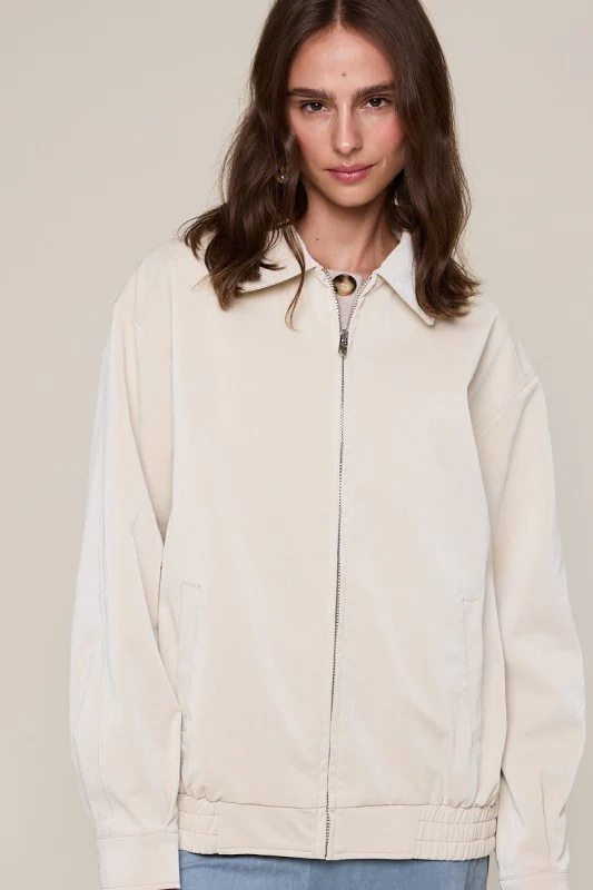 Ecru Leather Jacket - Image 8