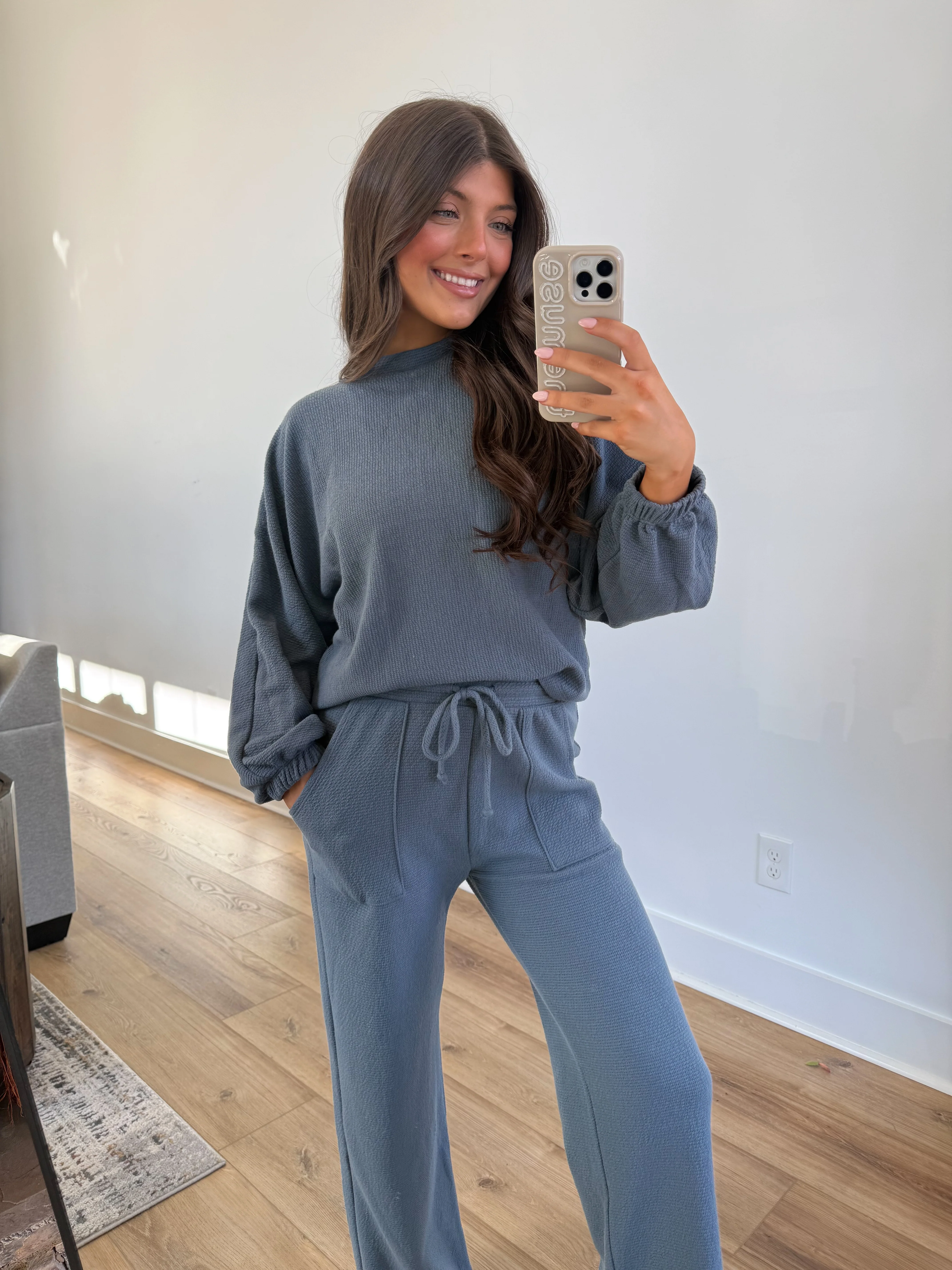 Essential Lounge Top (Blue)