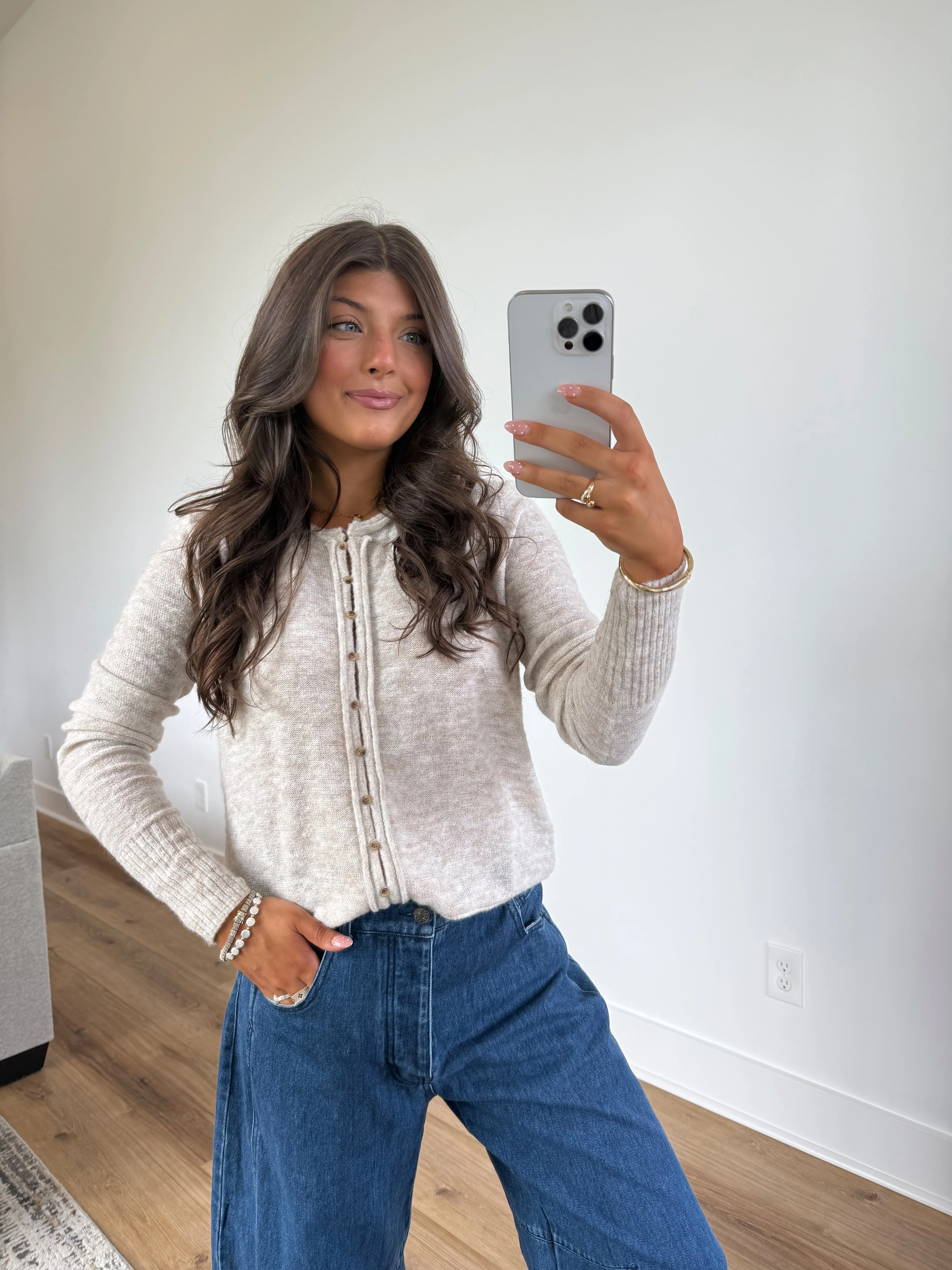 Fifth Avenue Cardigan (Cream)