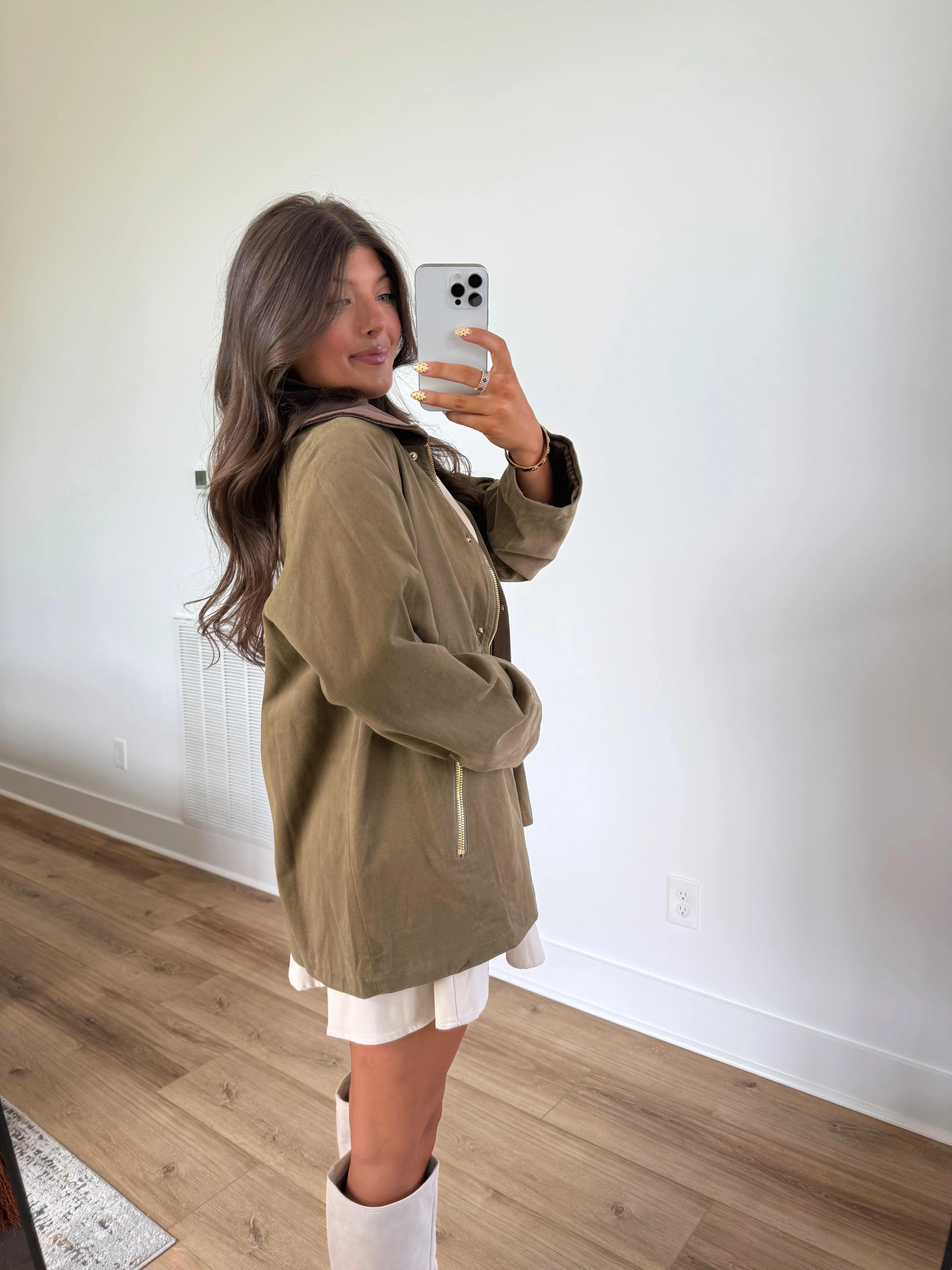 Green Barn Jacket (Plaid Inside) - Image 4