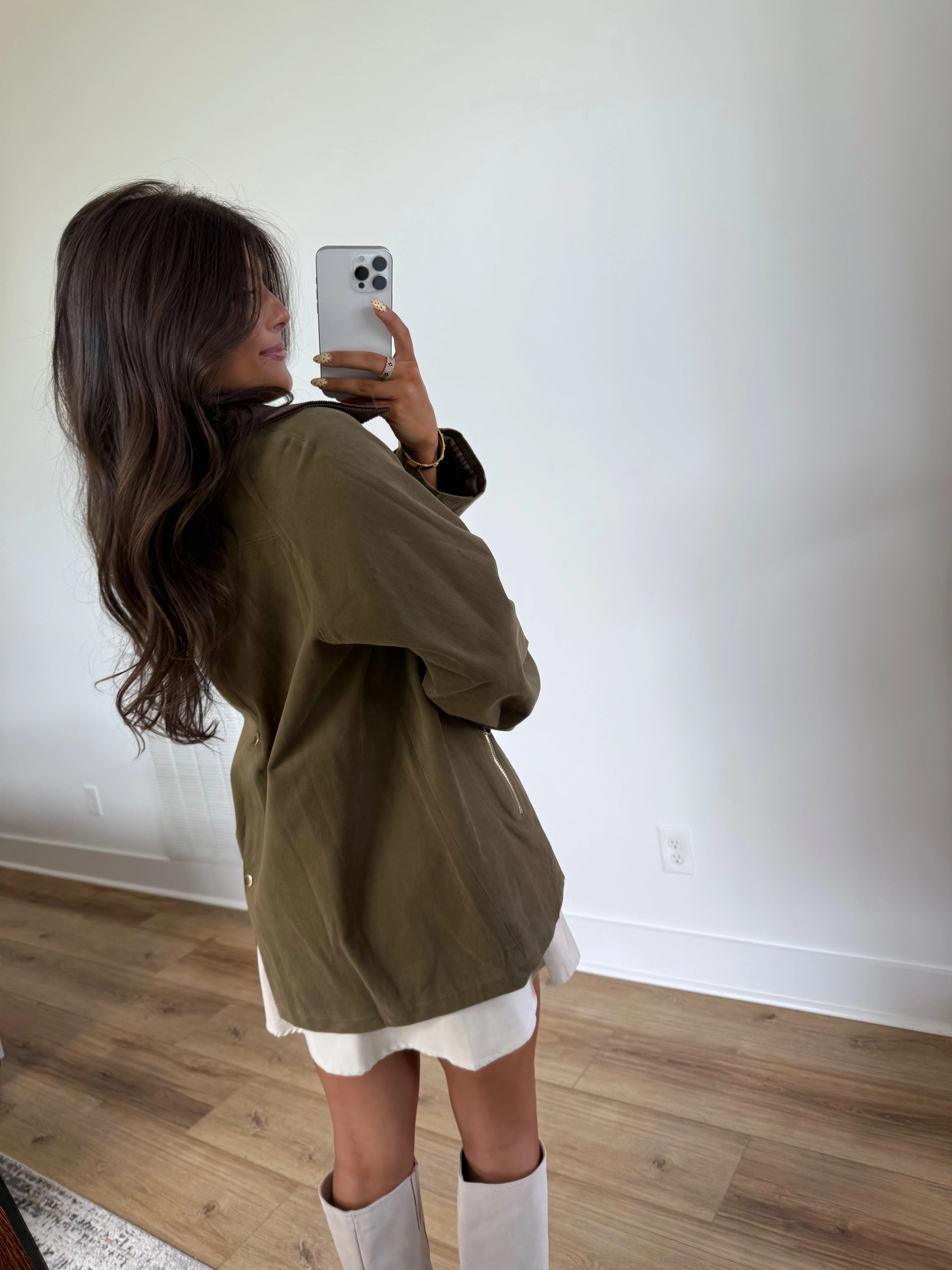 Green Barn Jacket (Plaid Inside) - Image 7