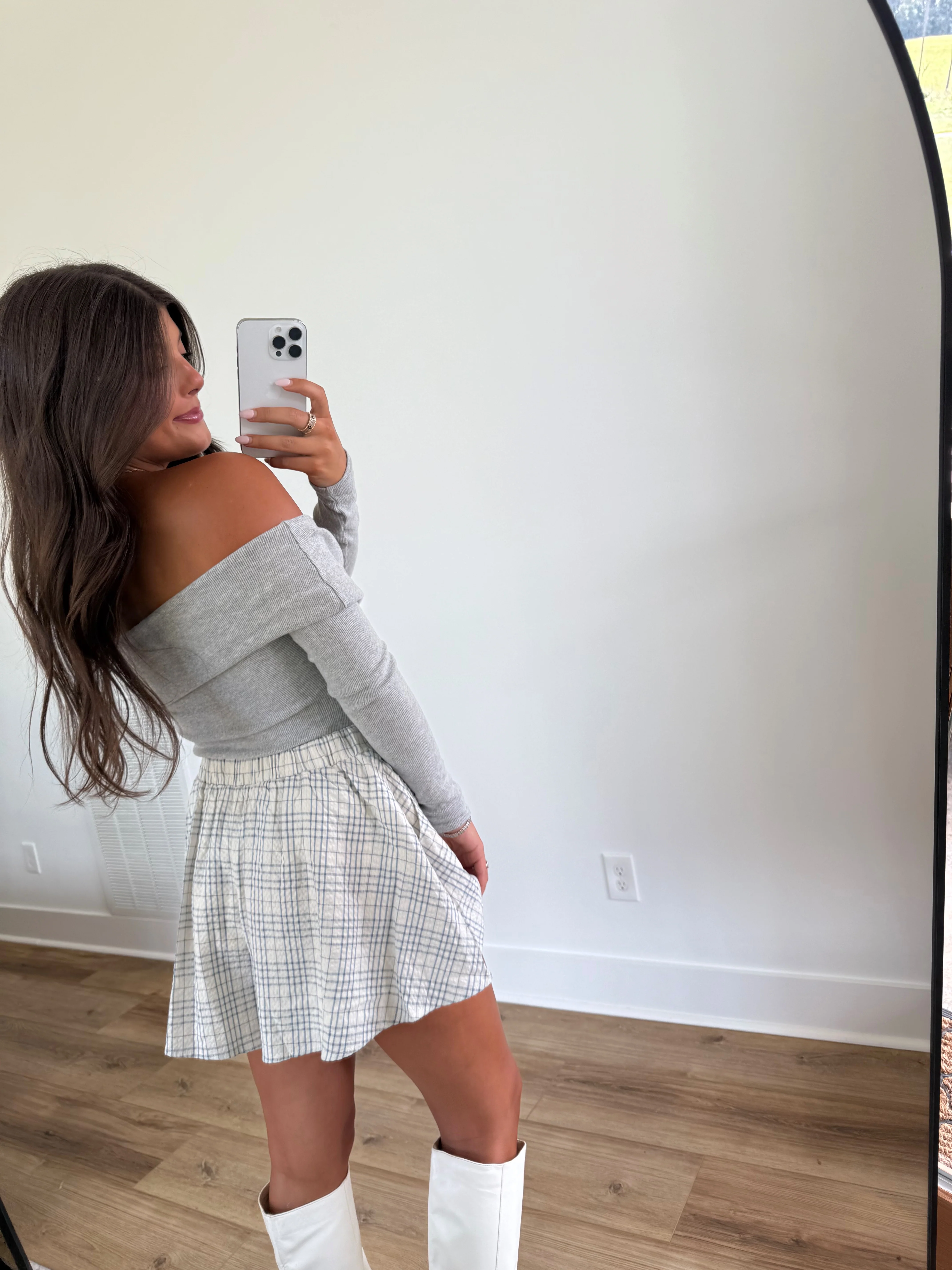 Grey Off-Shoulder Bodysuit - Image 5