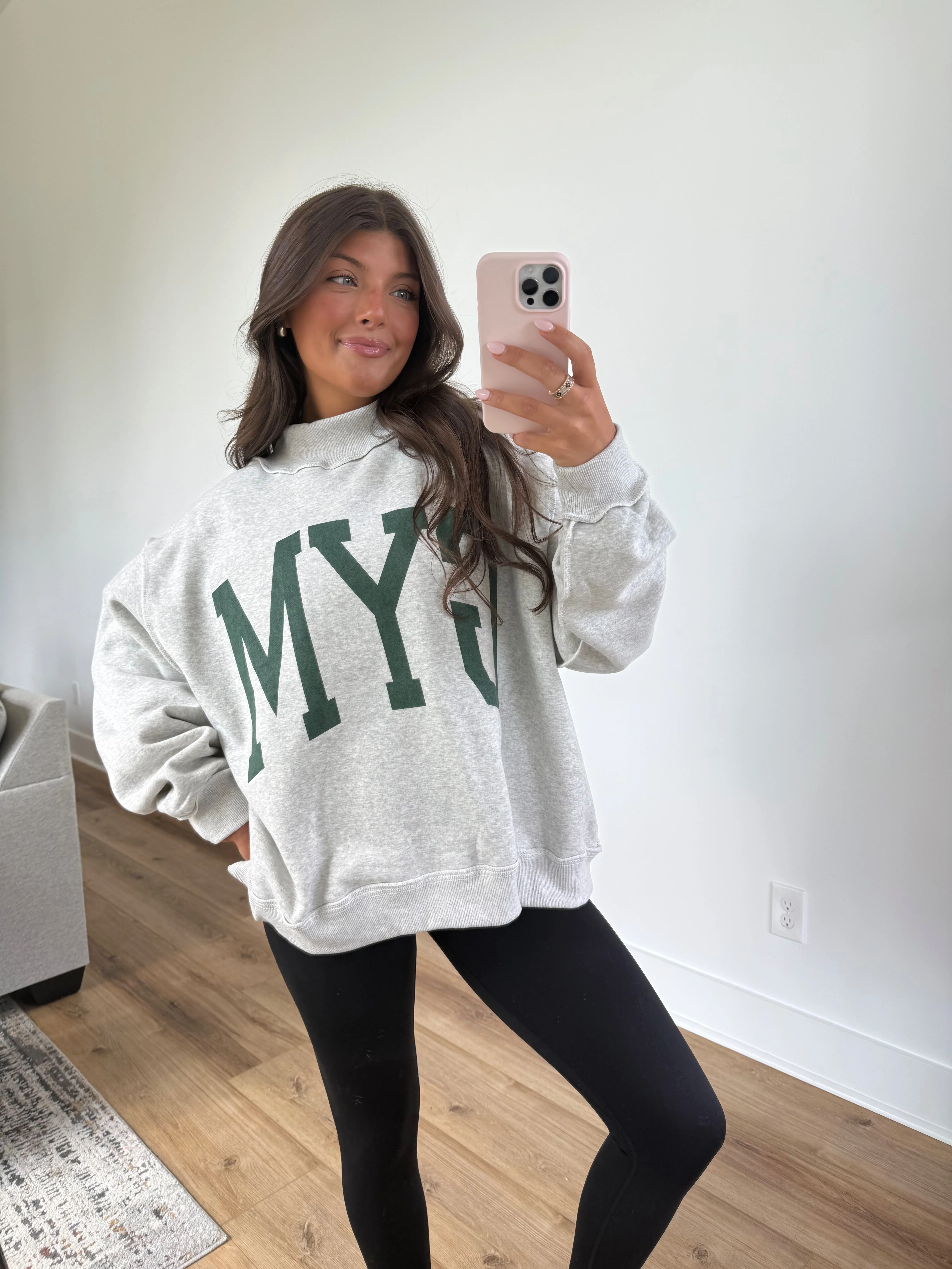 Gym x Bed Mockneck - Image 4