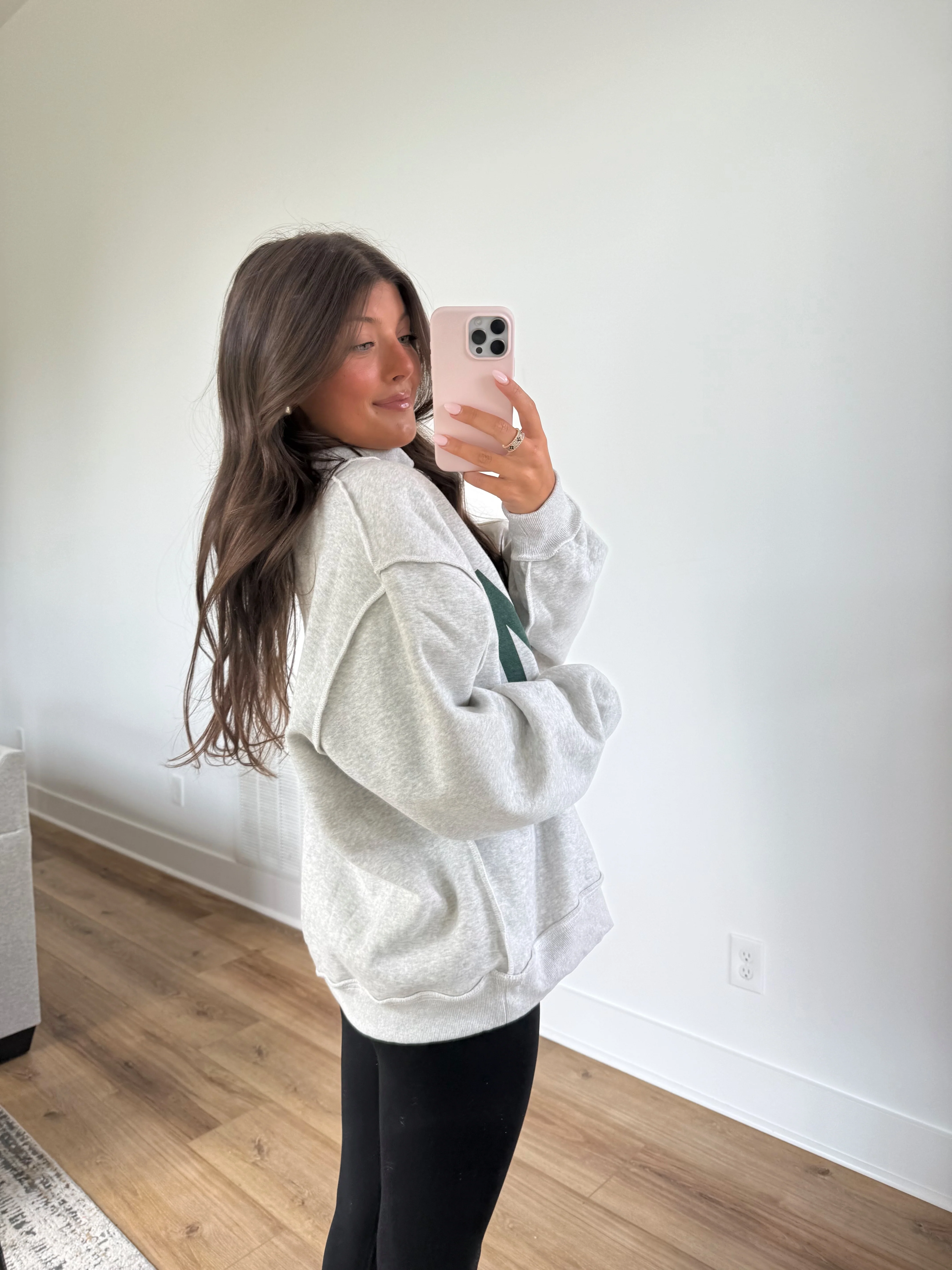Gym x Bed Mockneck - Image 6