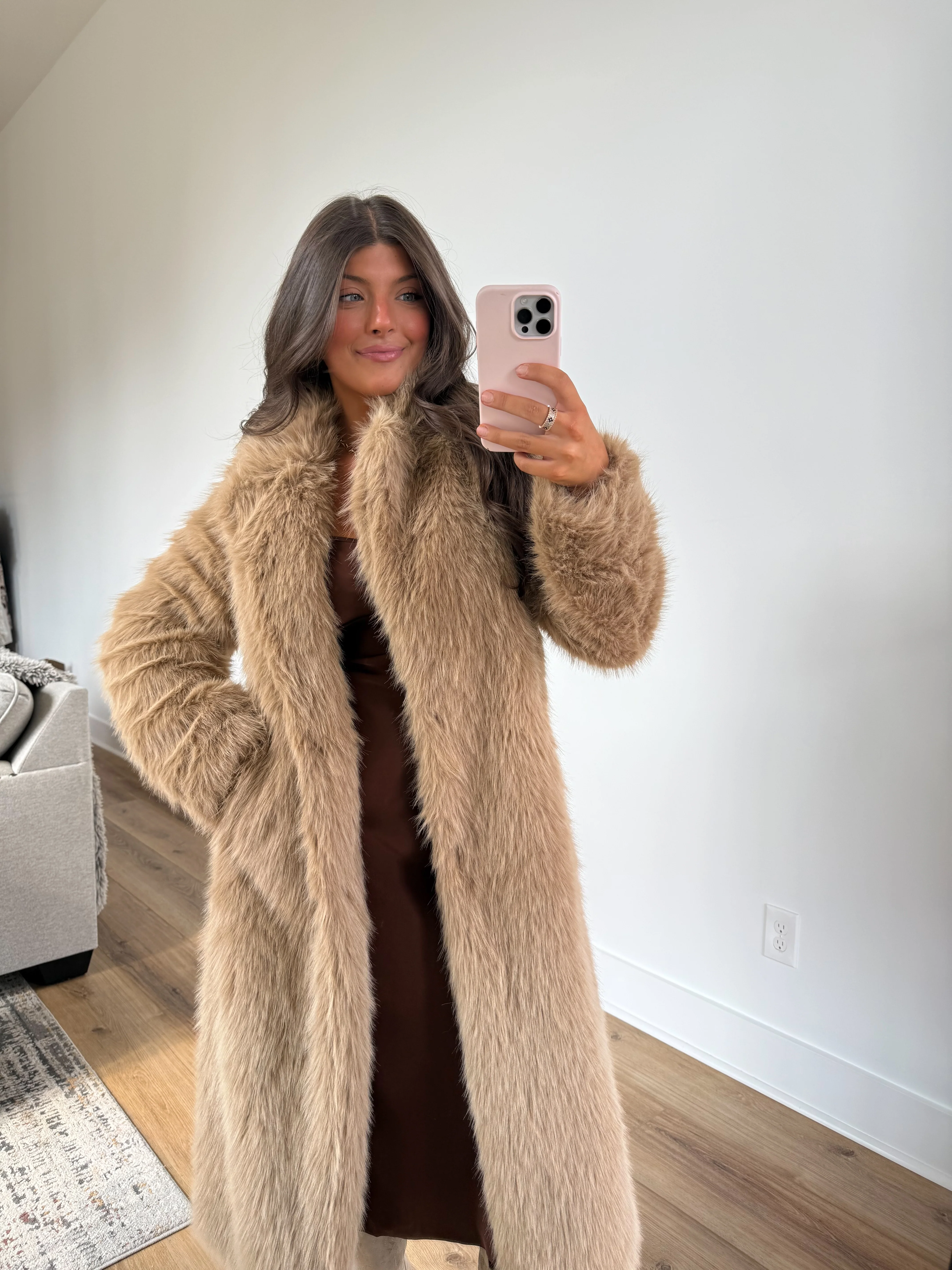 High Horse Fur Coat - Image 5