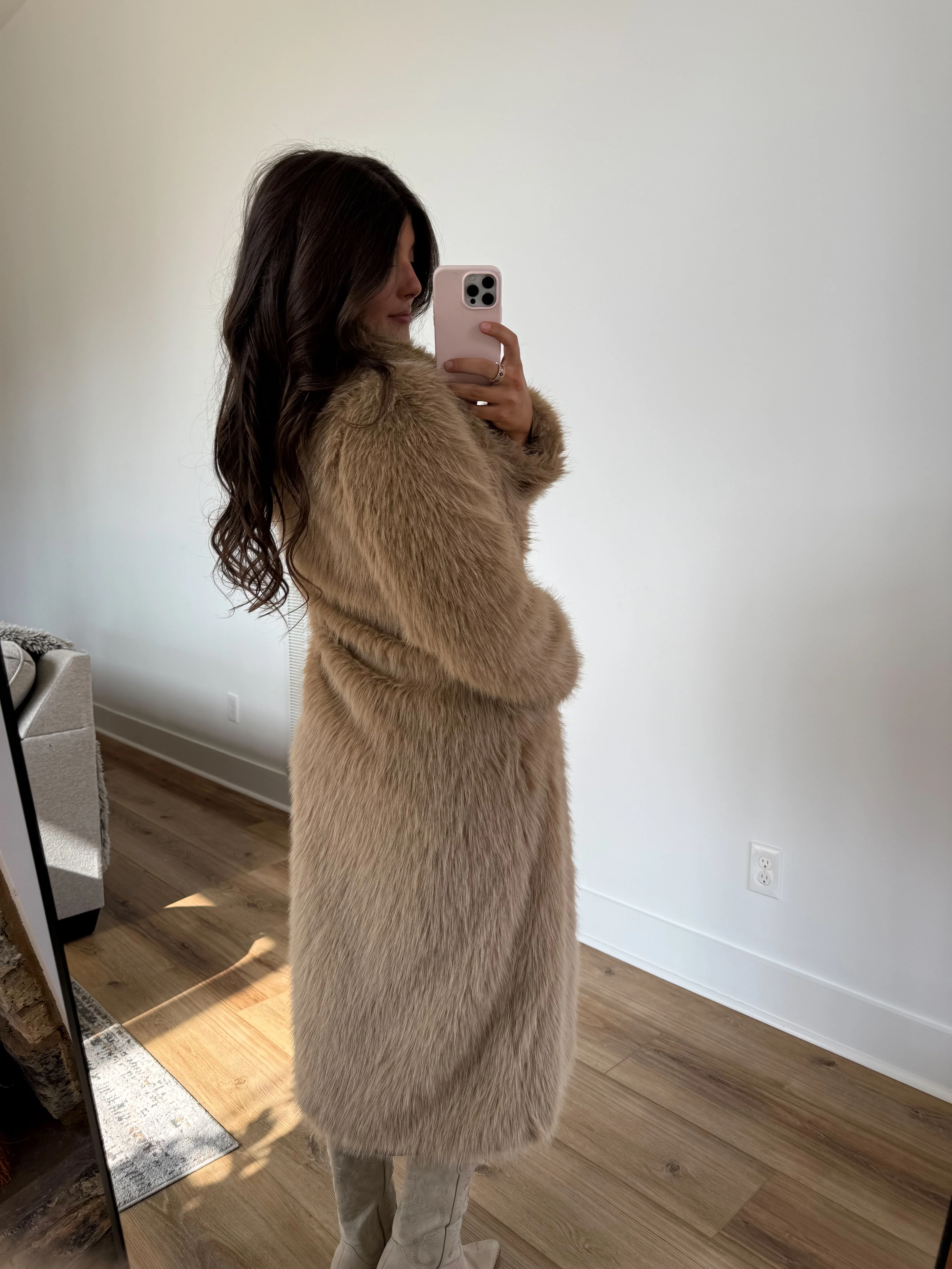 High Horse Fur Coat - Image 6