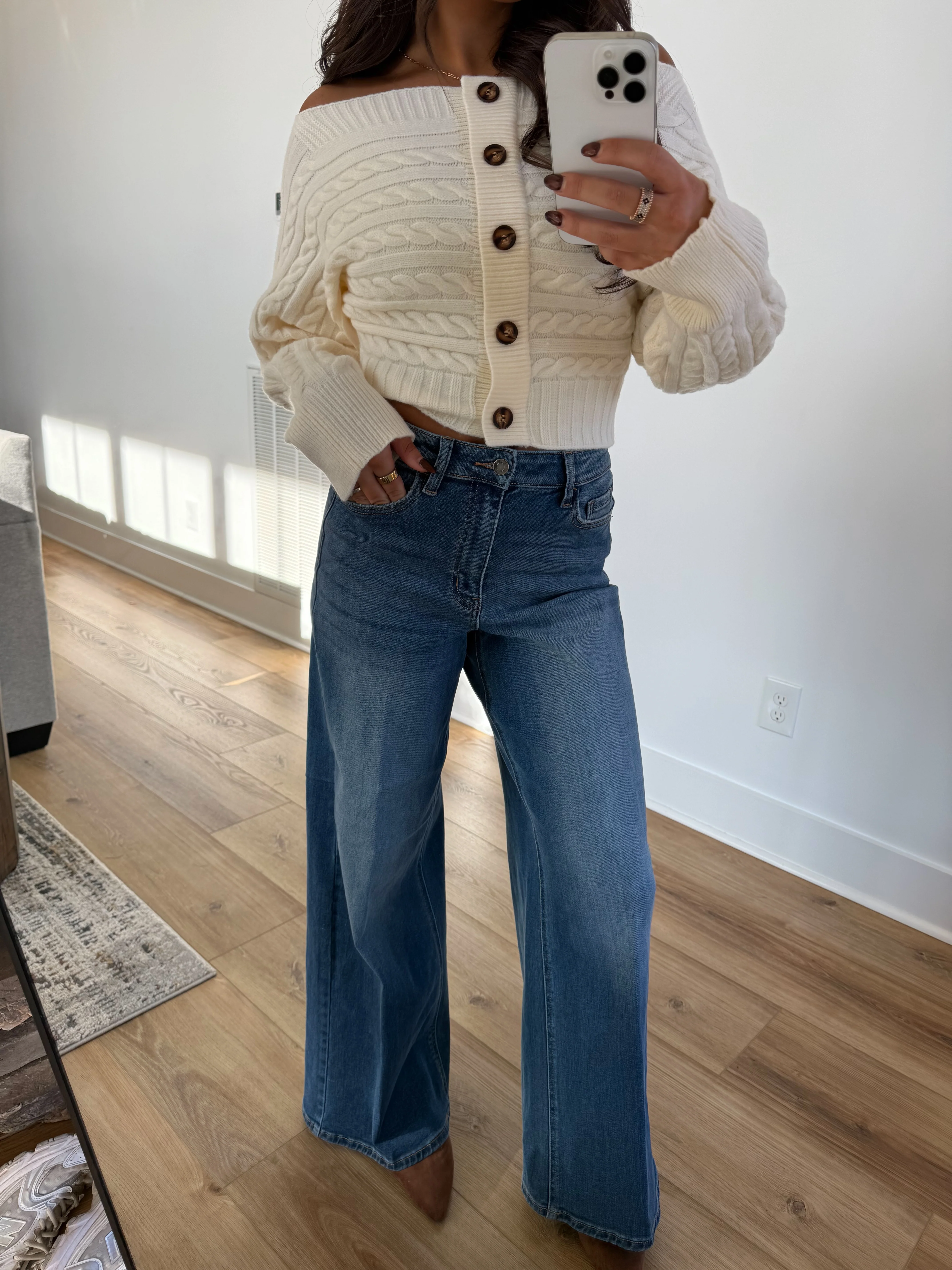 High Rise Wide Leg Jeans - Image 4