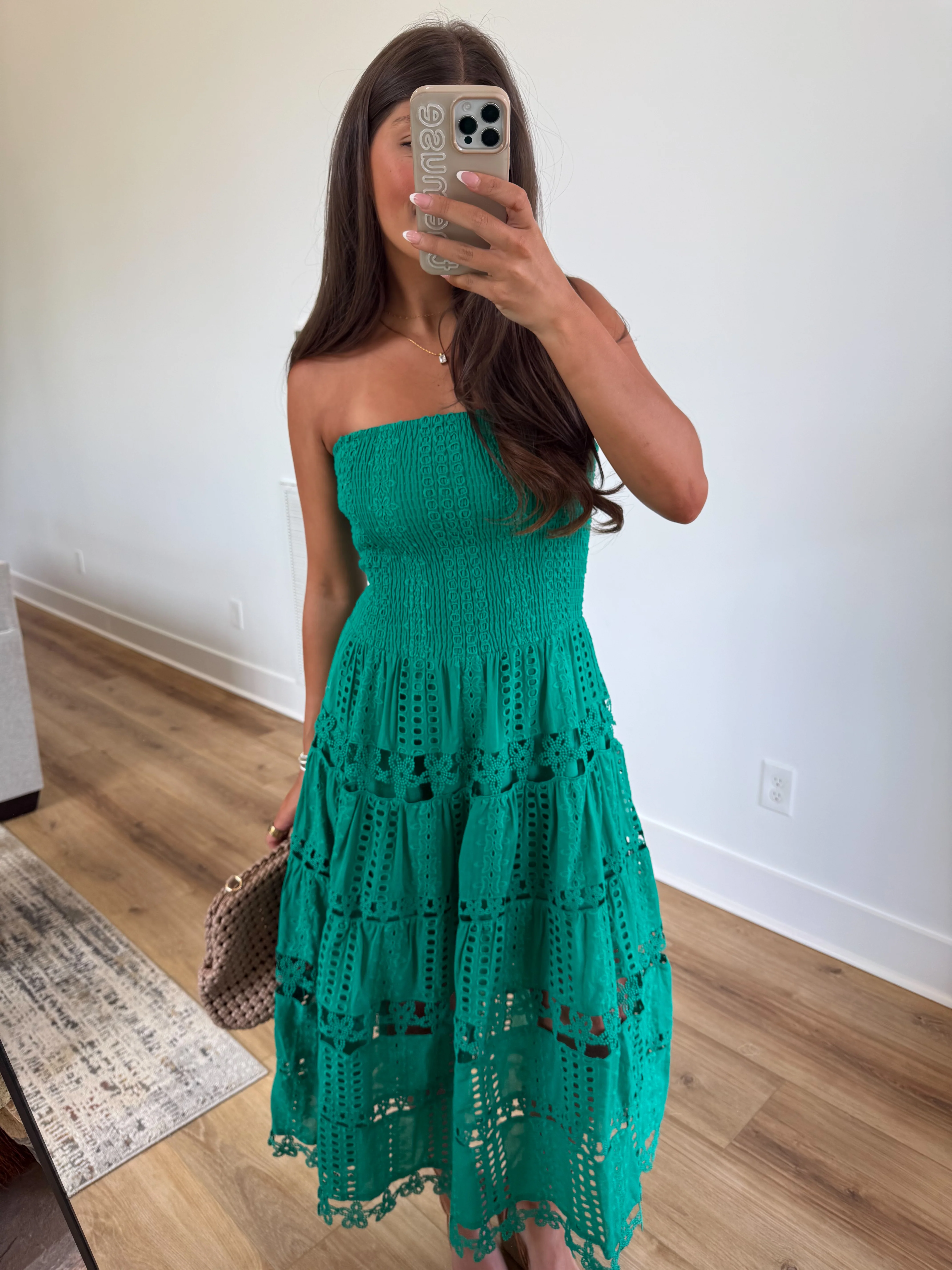 Lace Soirée Dress (Kelly Green) - Image 2