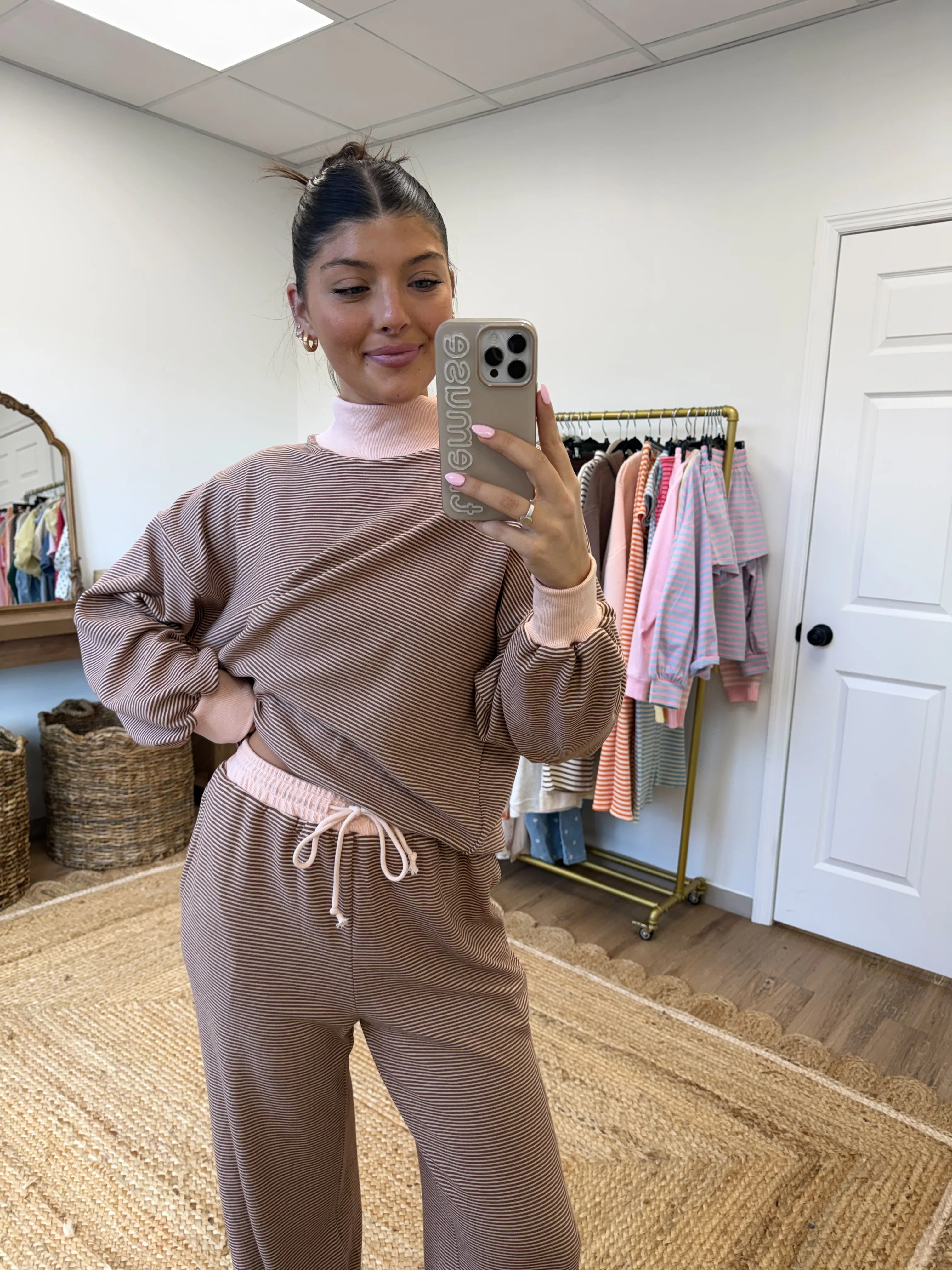 Latte Stripe Lounge Set - Image 10