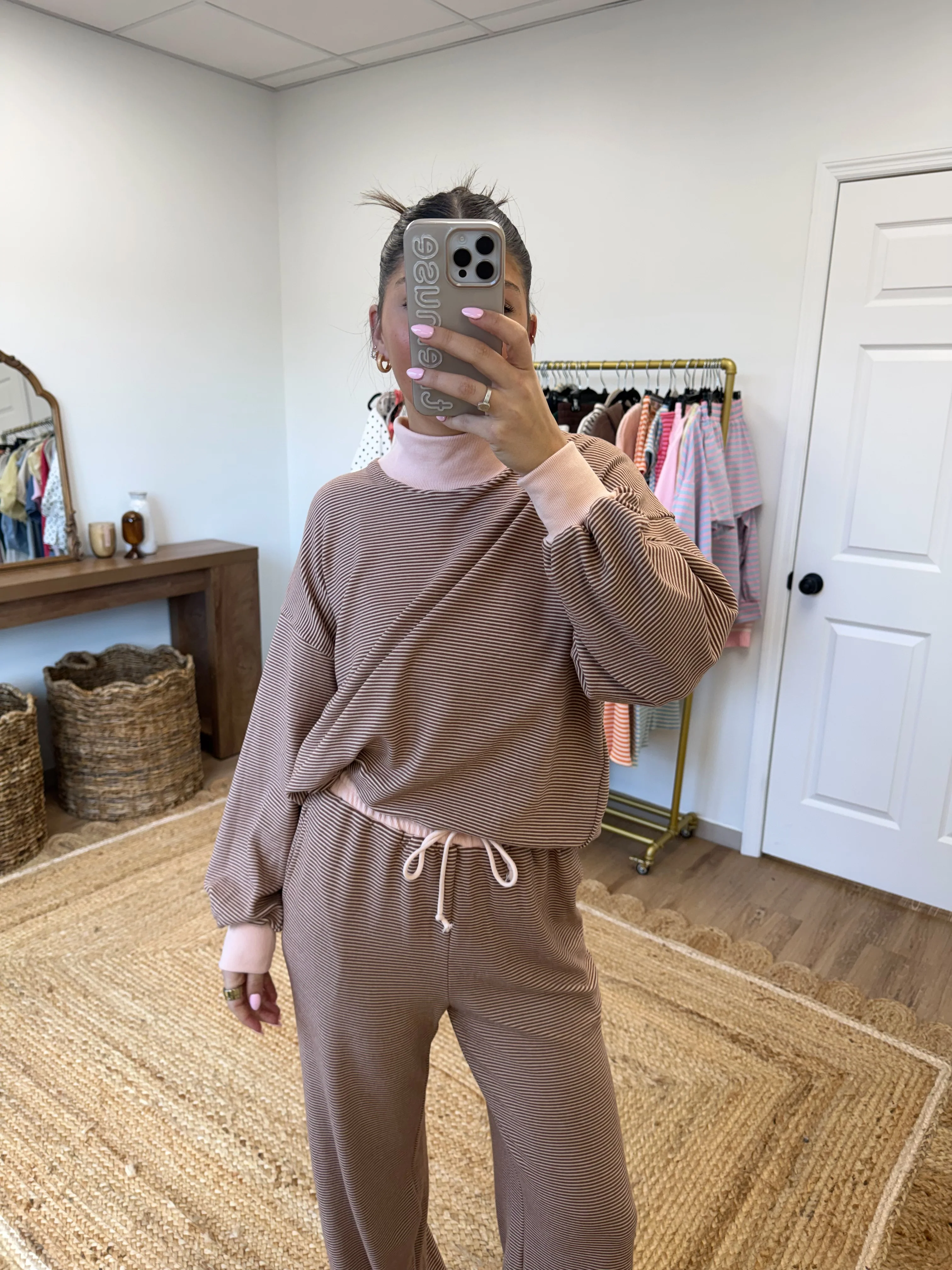 Latte Stripe Lounge Set - Image 3