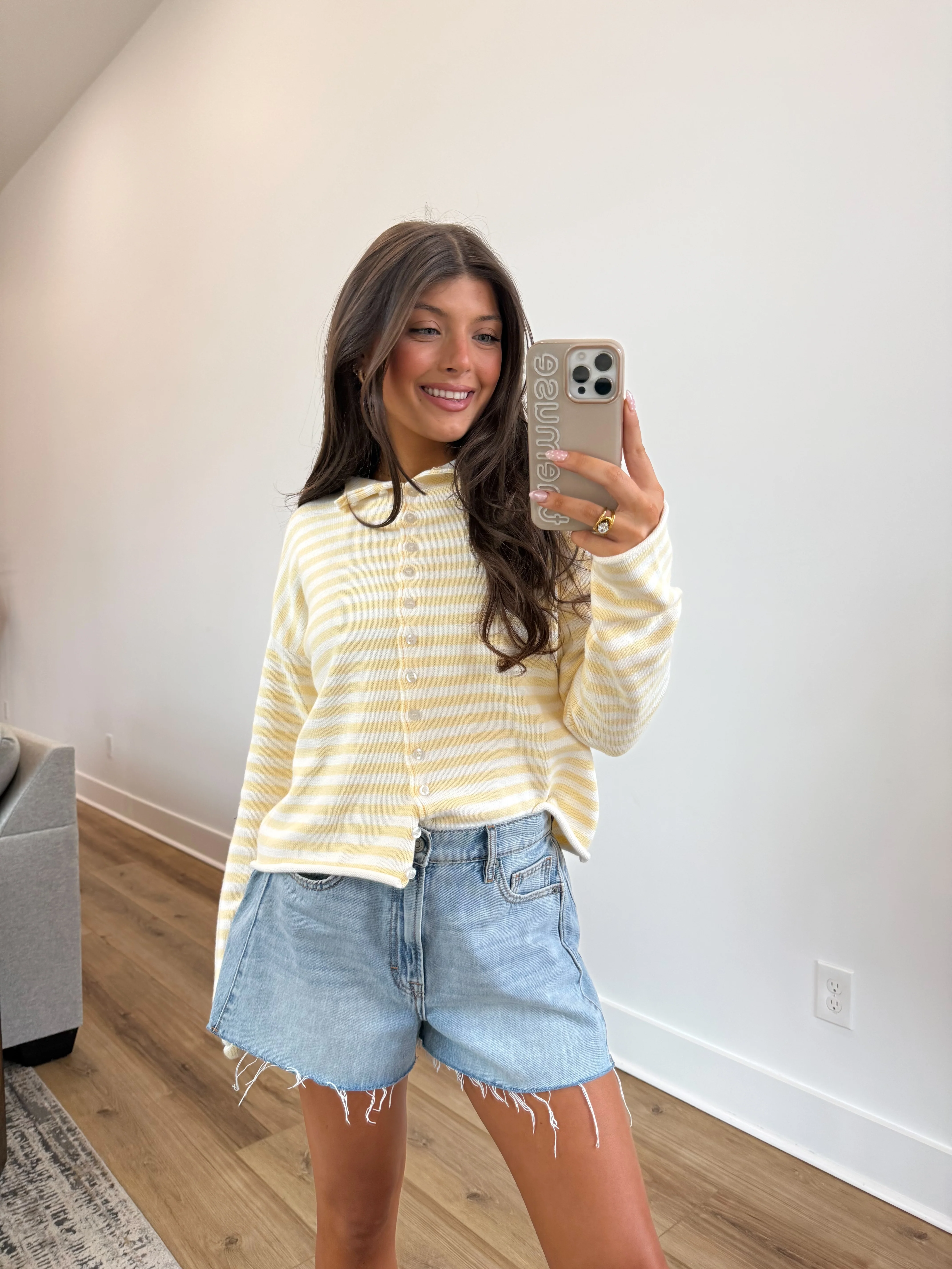 Ligth Denim Flare Shorts - Image 4