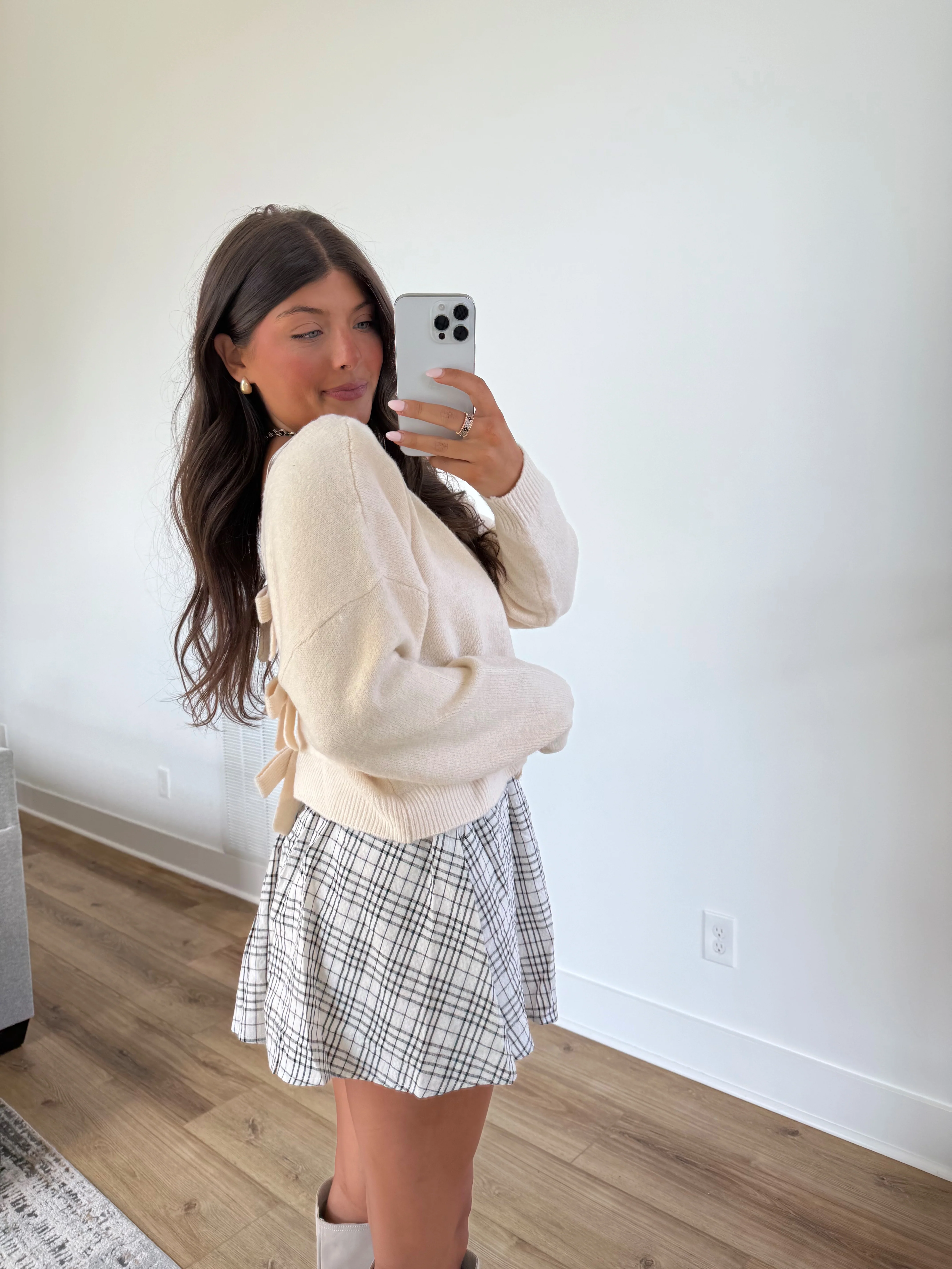 Lillian Bow Sweater (Cream) - Image 8