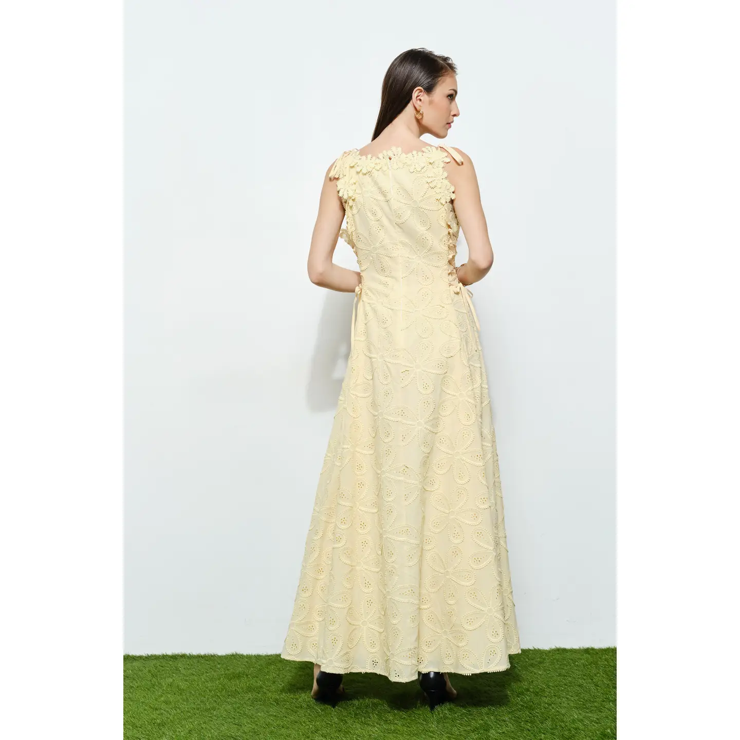 Limoncello Lace Midi - Image 10