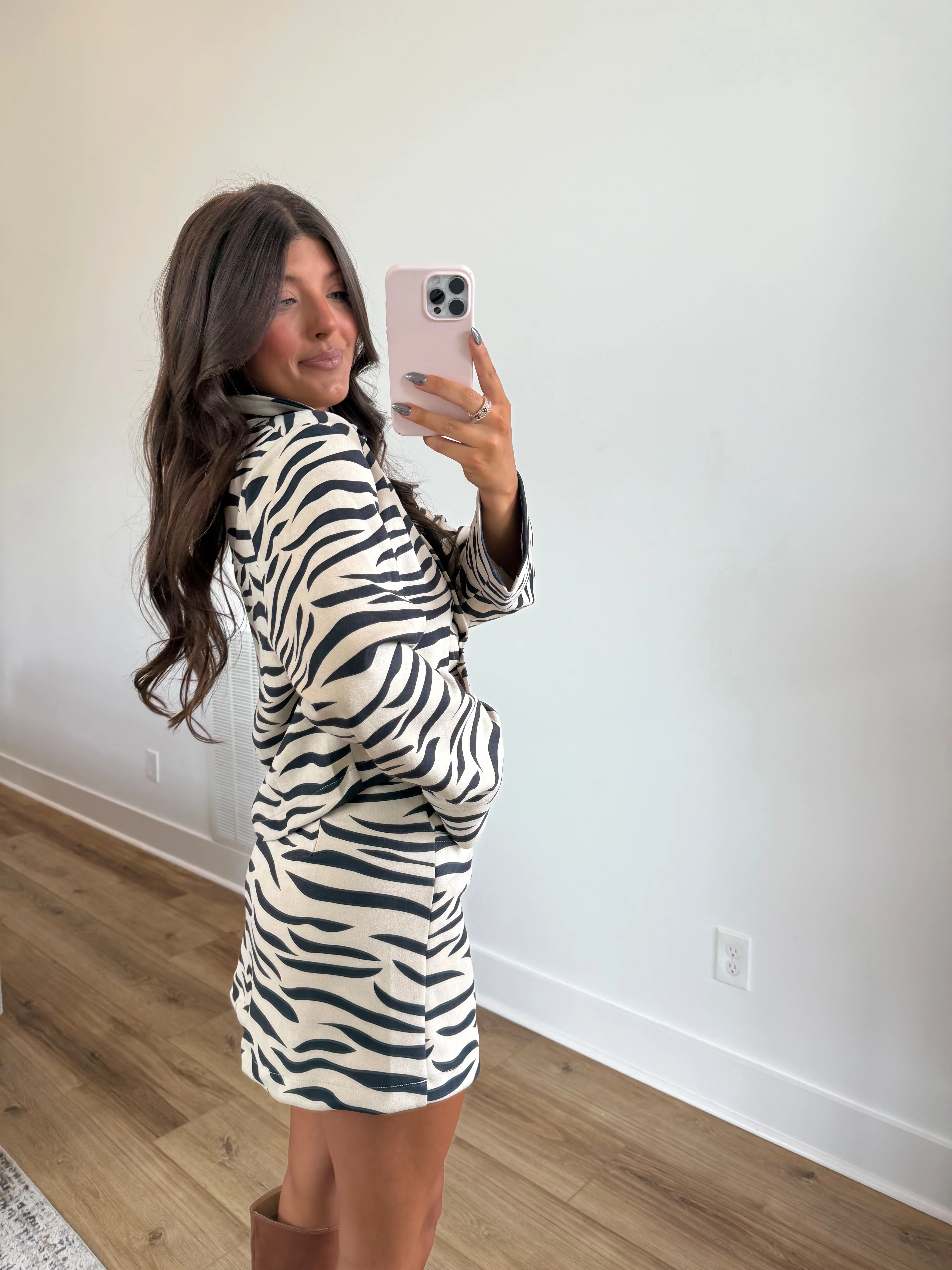 Navy Zebra Suede Set - Image 4