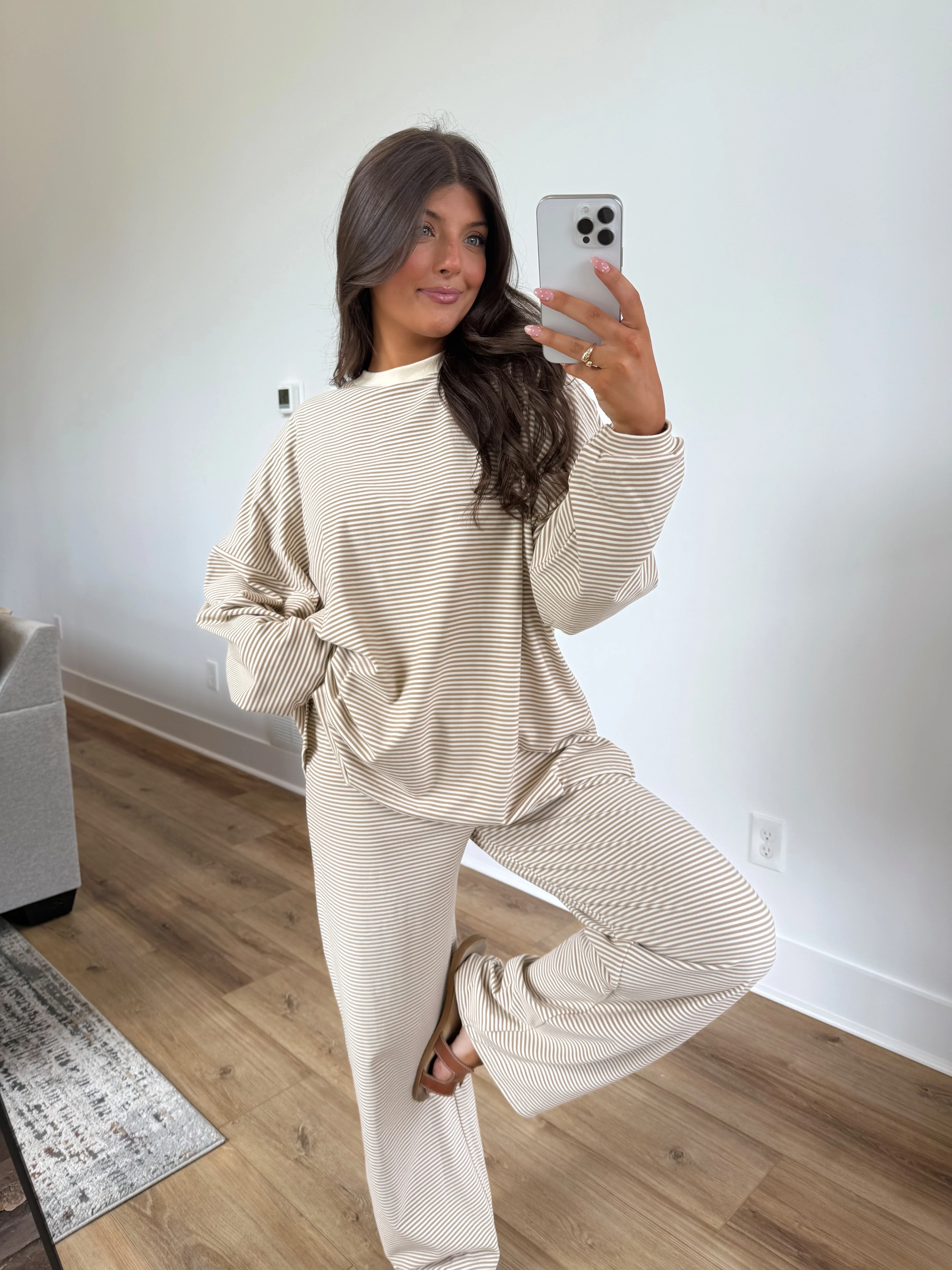October Fleece BOTTOMS (Tan/Cream) (Restock) - Image 4