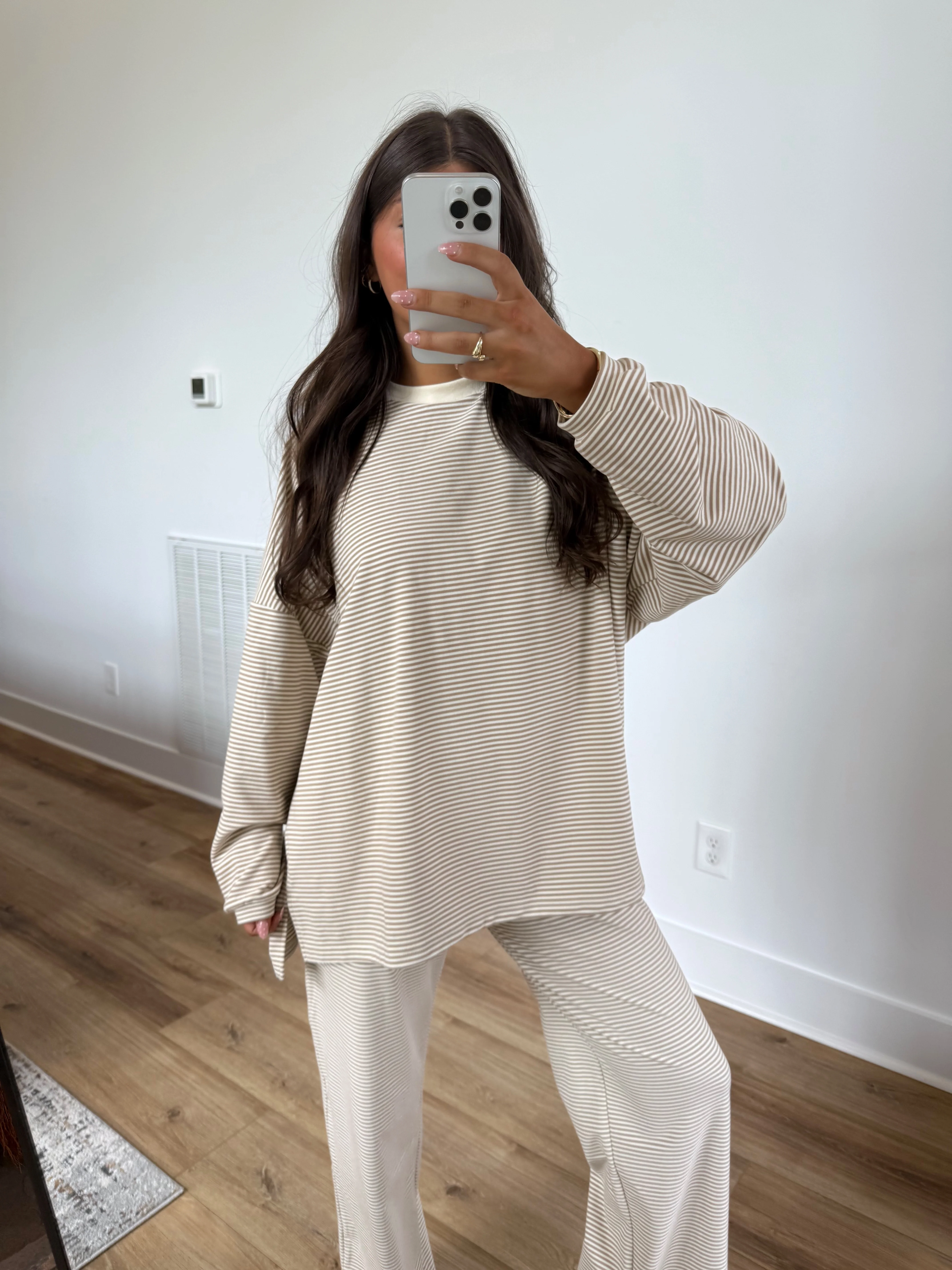 October Fleece TOP (Tan/Cream) (Restock) - Image 4