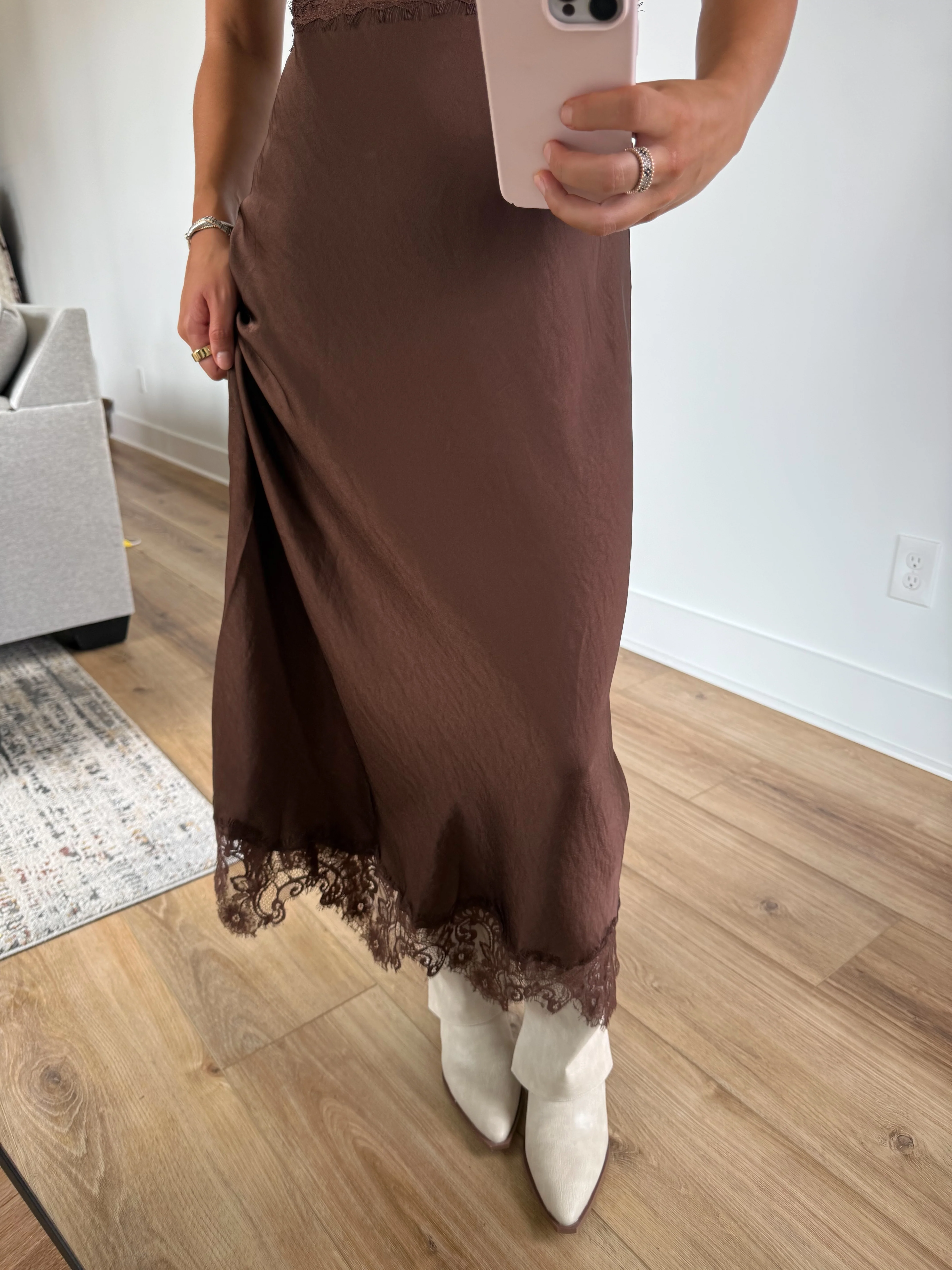 Olivia Lace Satin Dress - Image 3