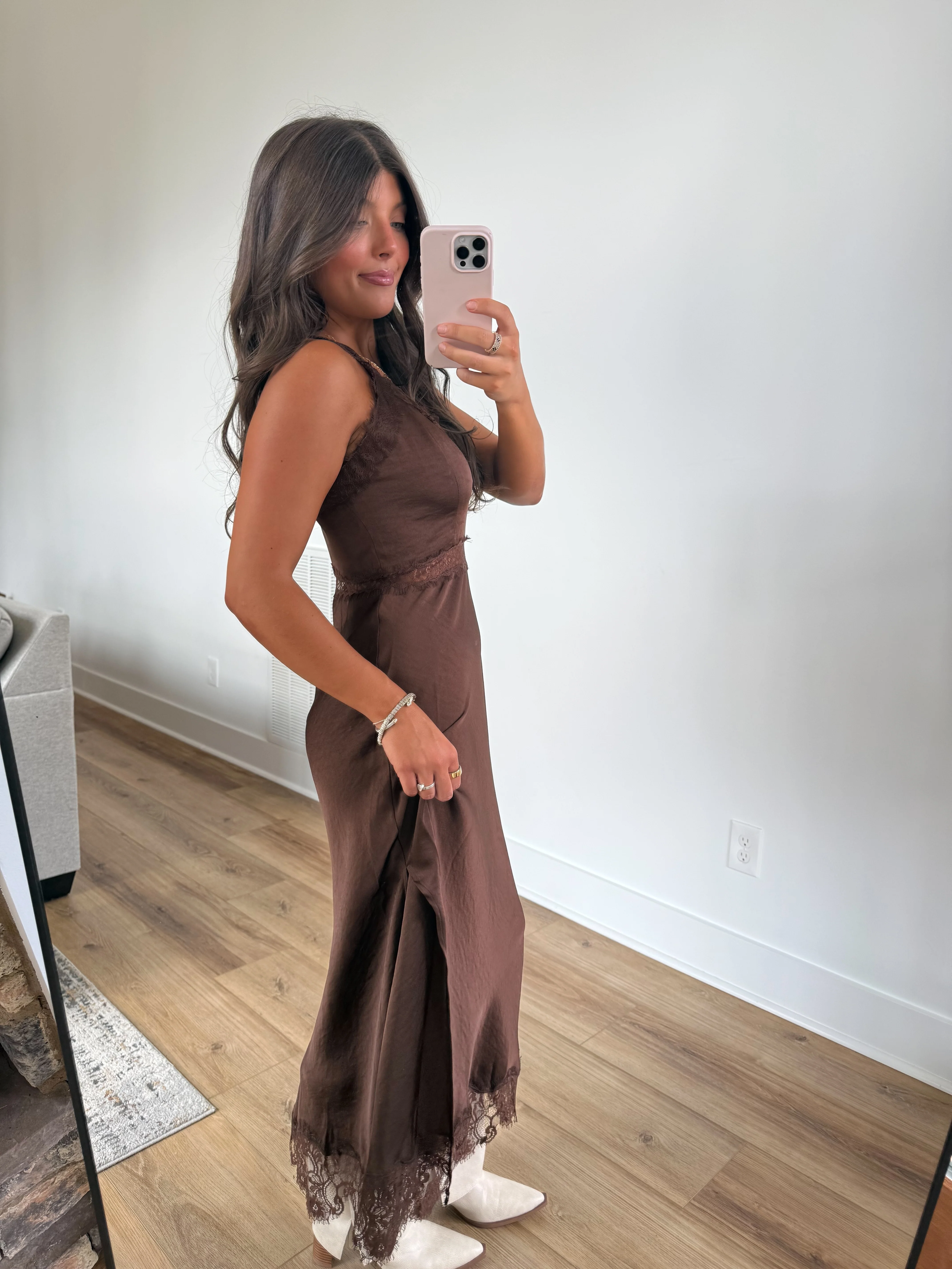 Olivia Lace Satin Dress - Image 4