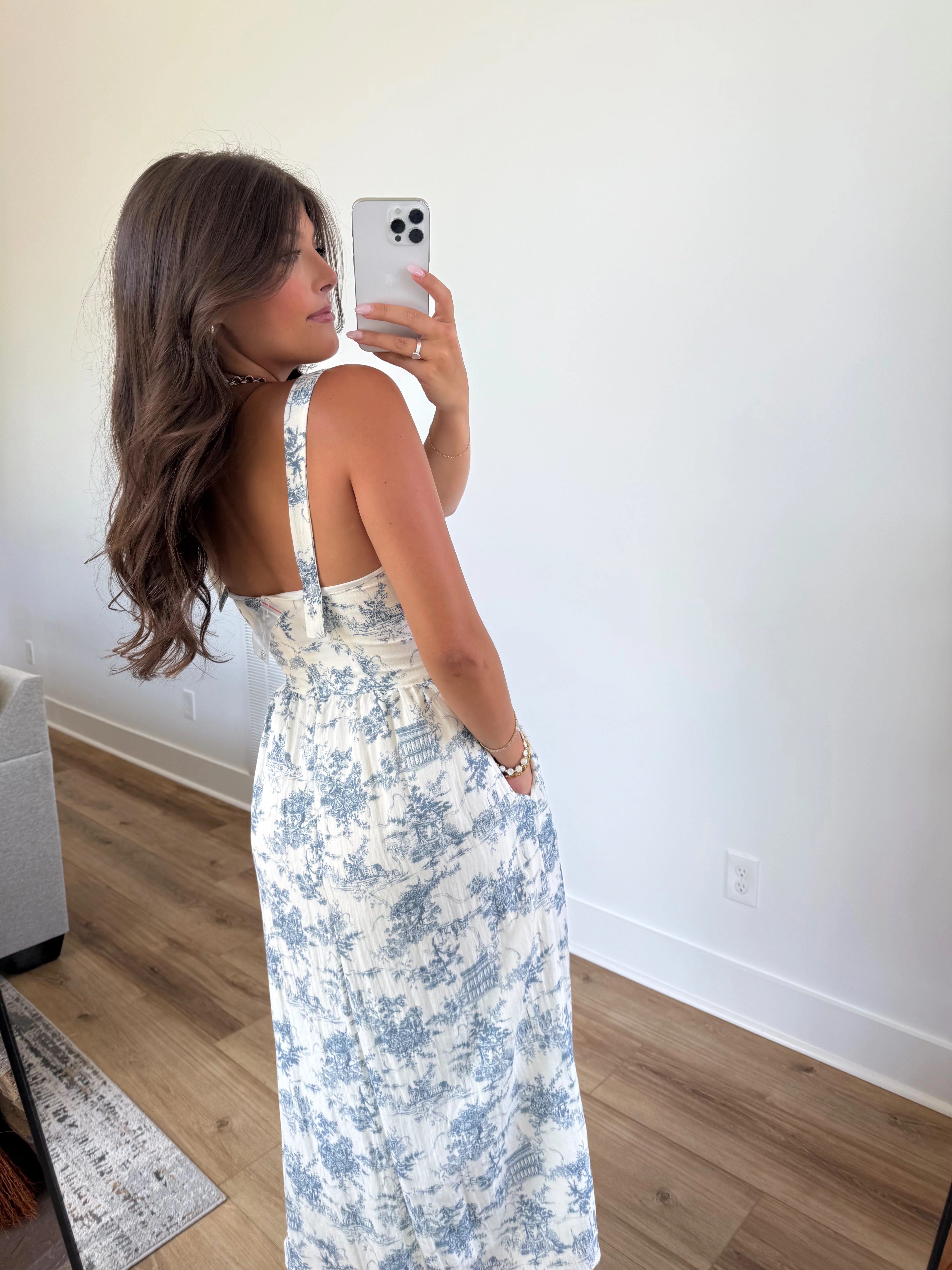 Seaside Estate Midi Dress - Image 2
