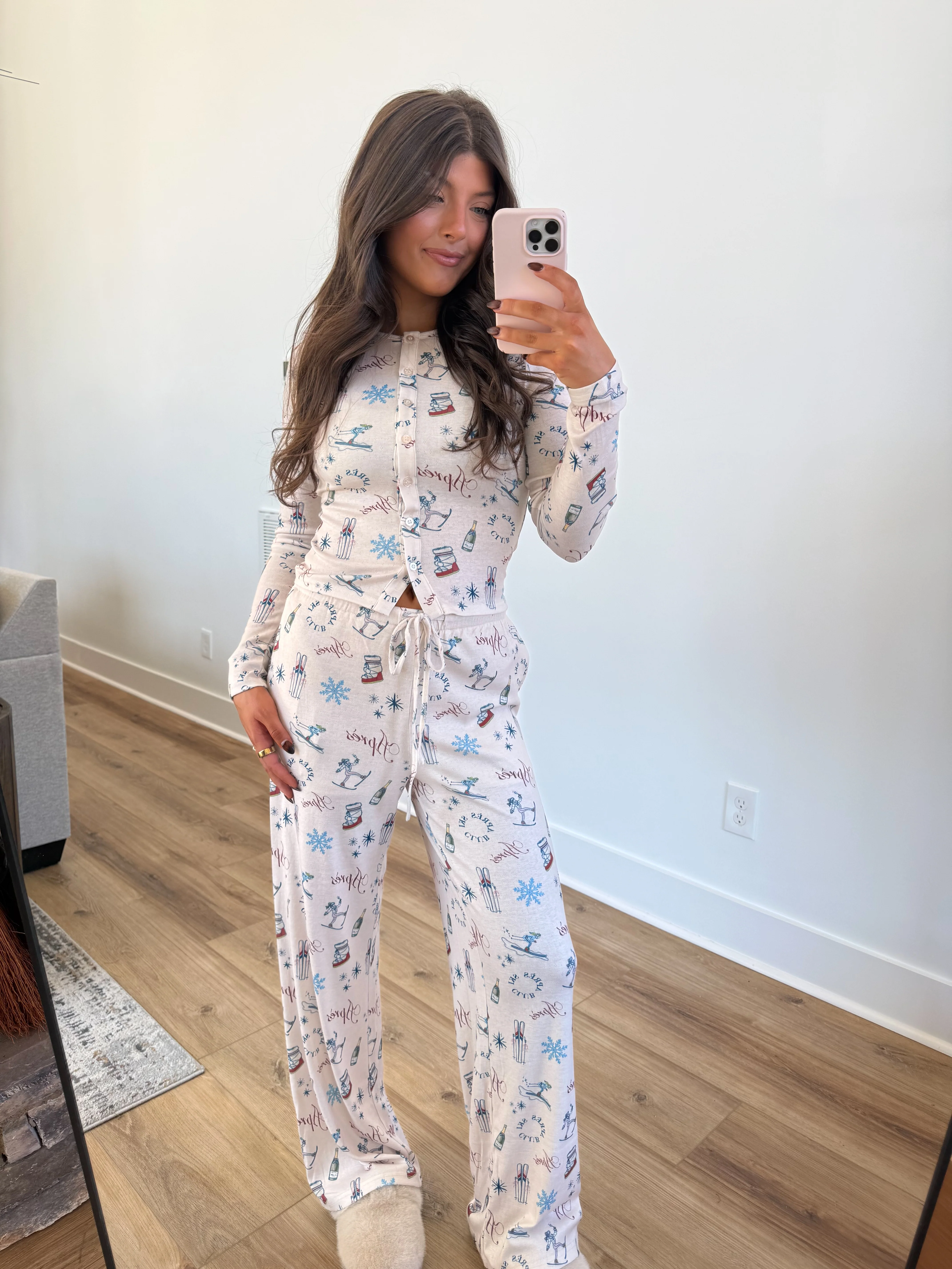 Ski Resort Pj Set - Image 6