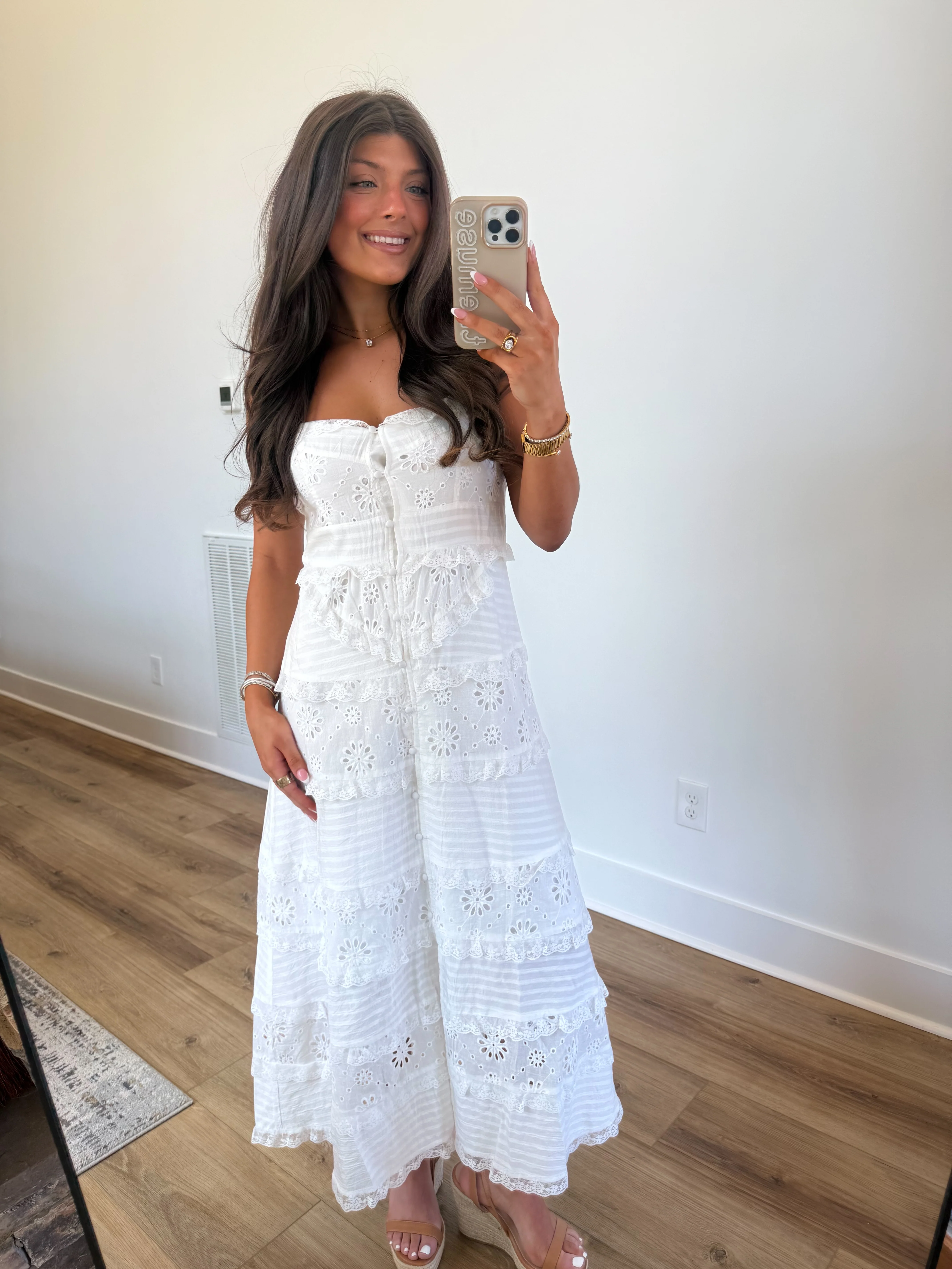 Stunning Eyelet Midi - Image 4