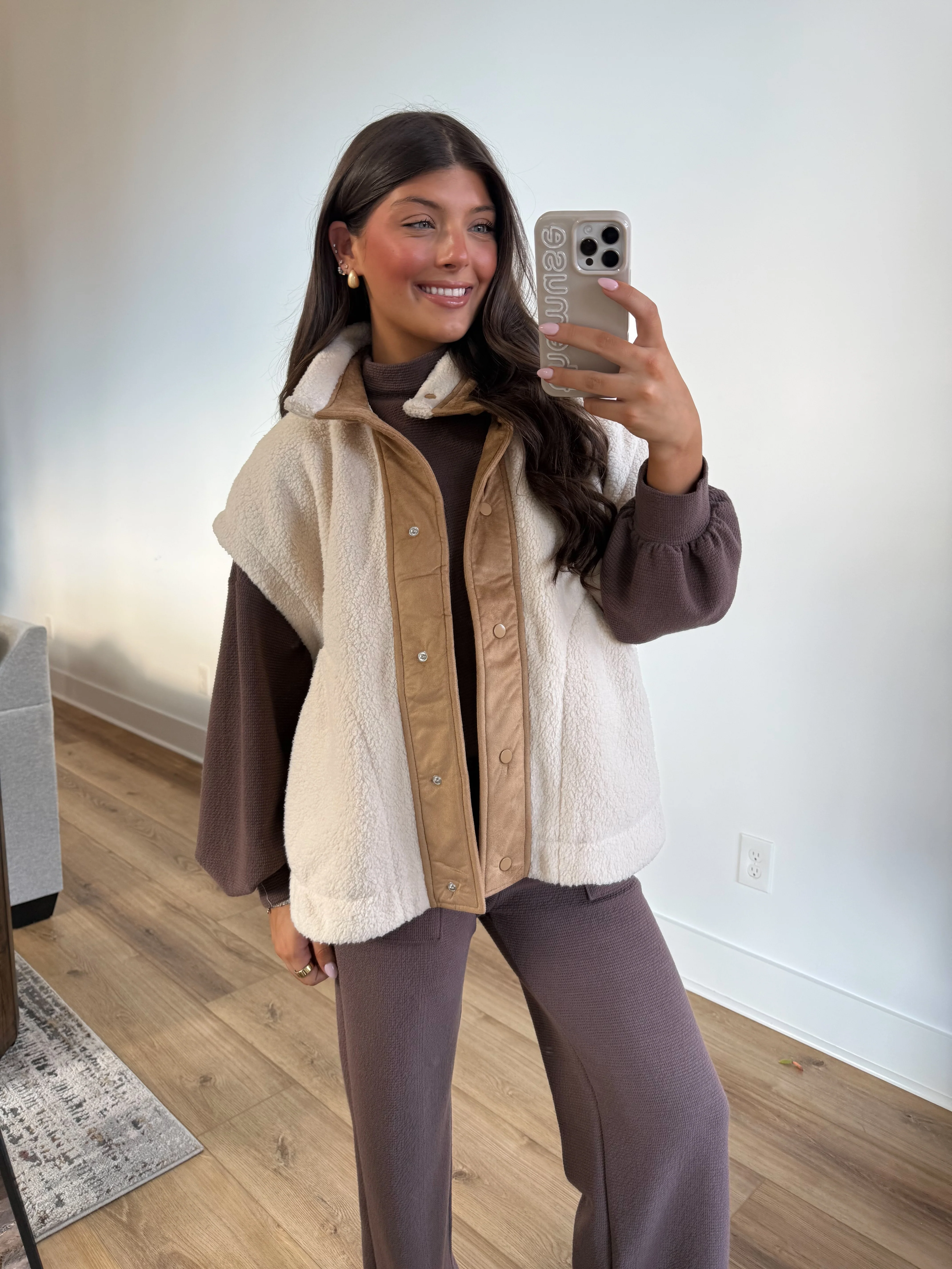 Sugar Cookie Vest (Cream) - Image 2