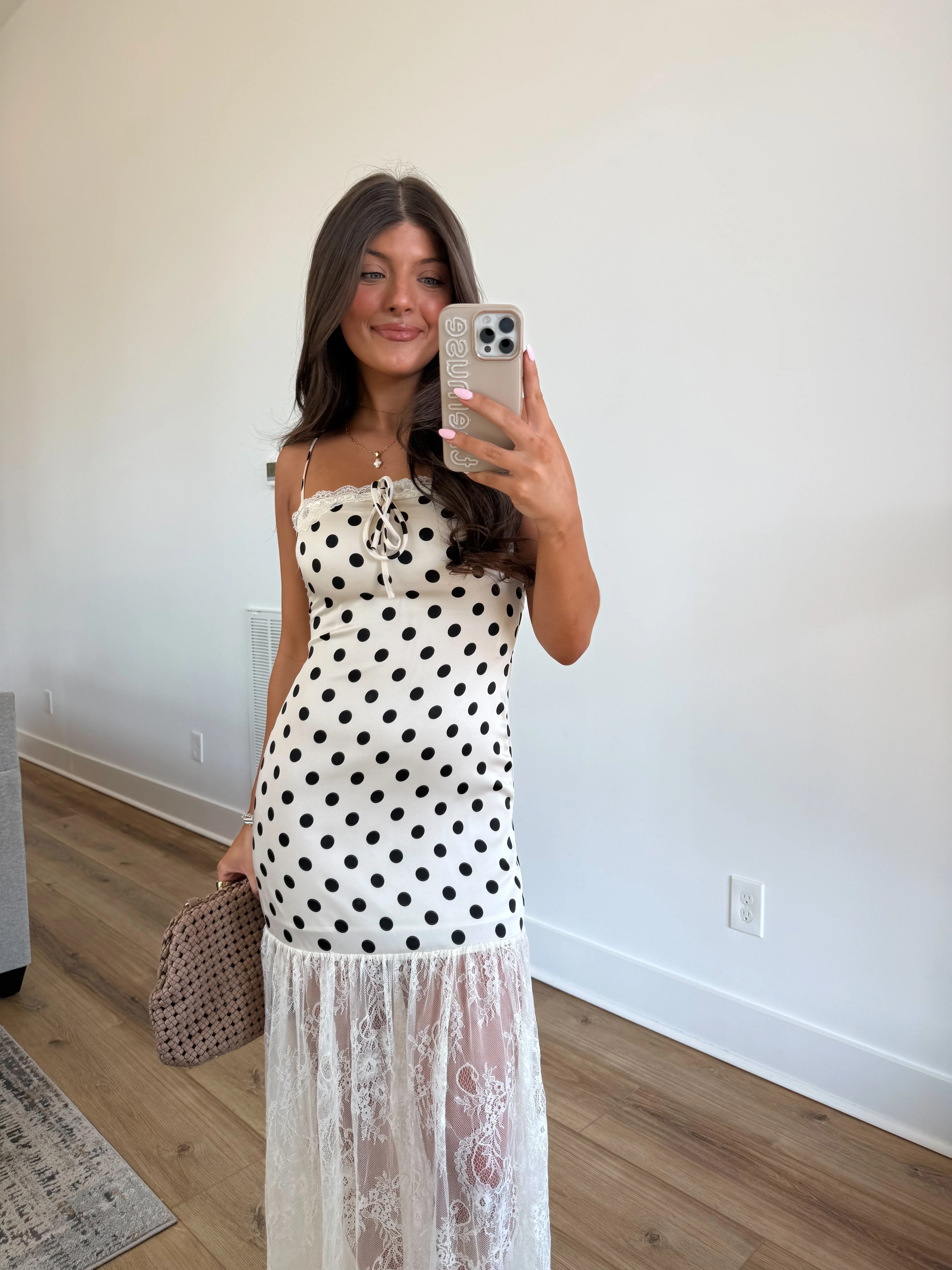 The Amour Lace Dress (White) - Image 2