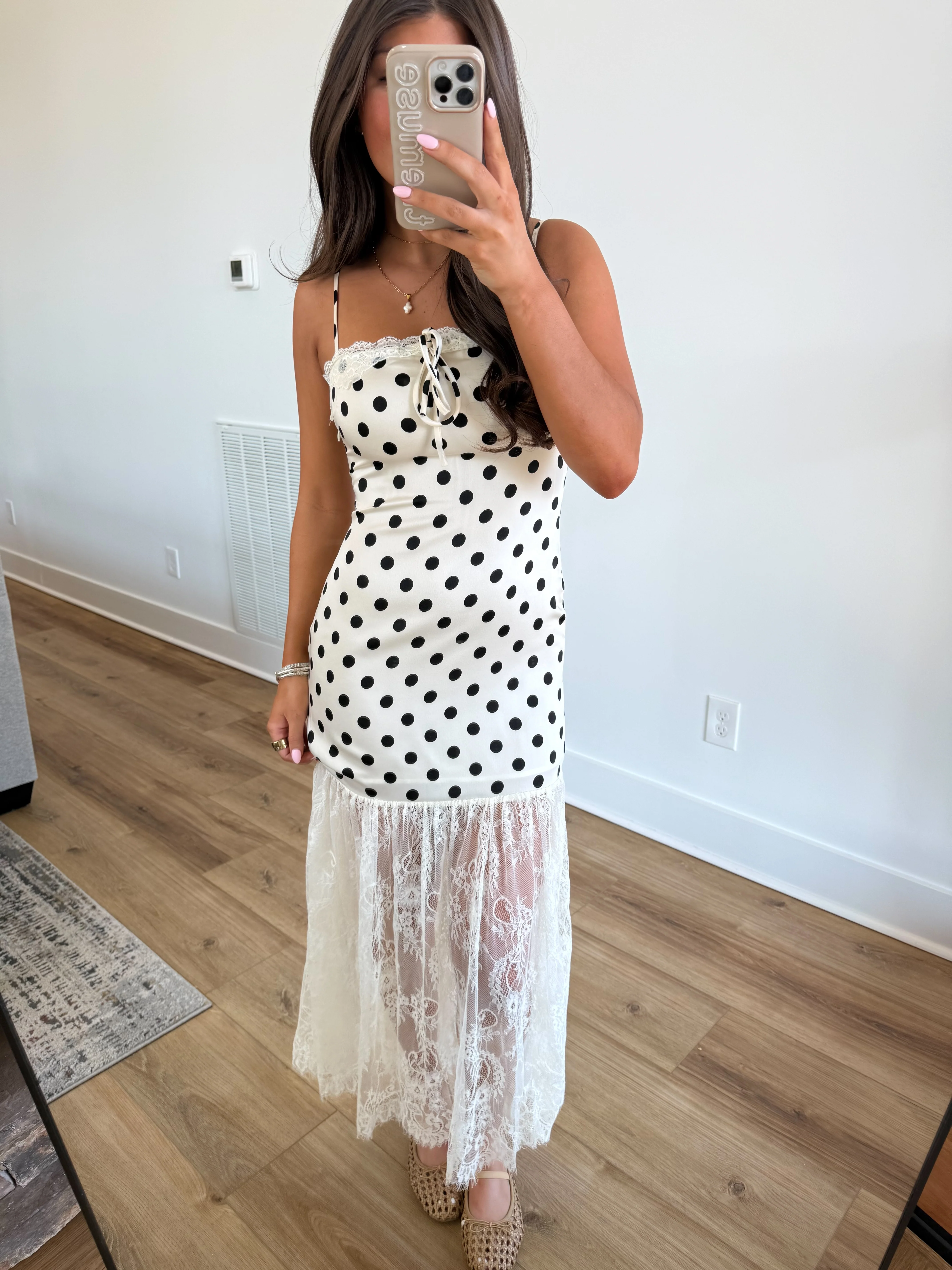 The Amour Lace Dress (White) - Image 6
