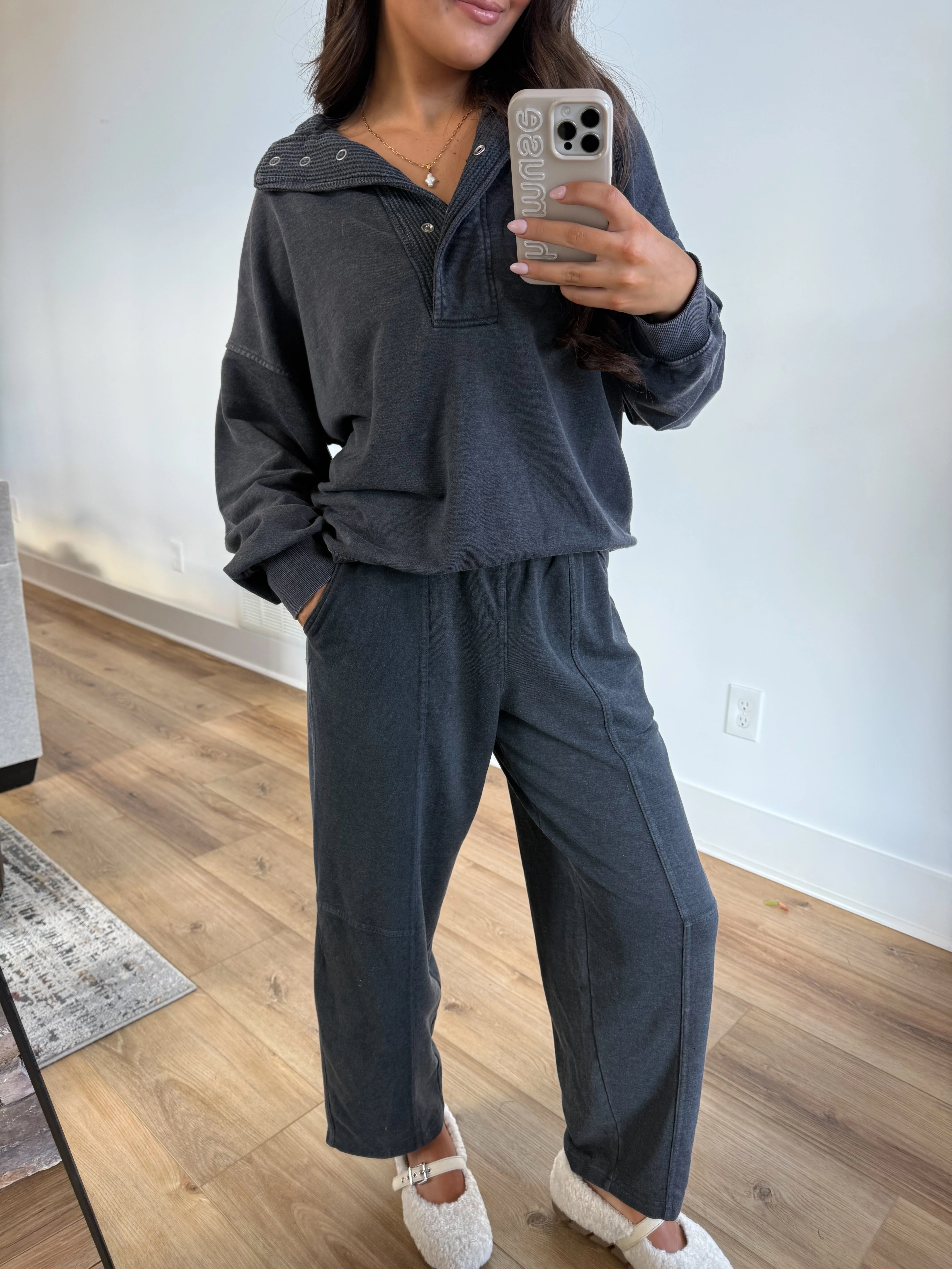 The Barrel Lounge Set (Black) - Image 4