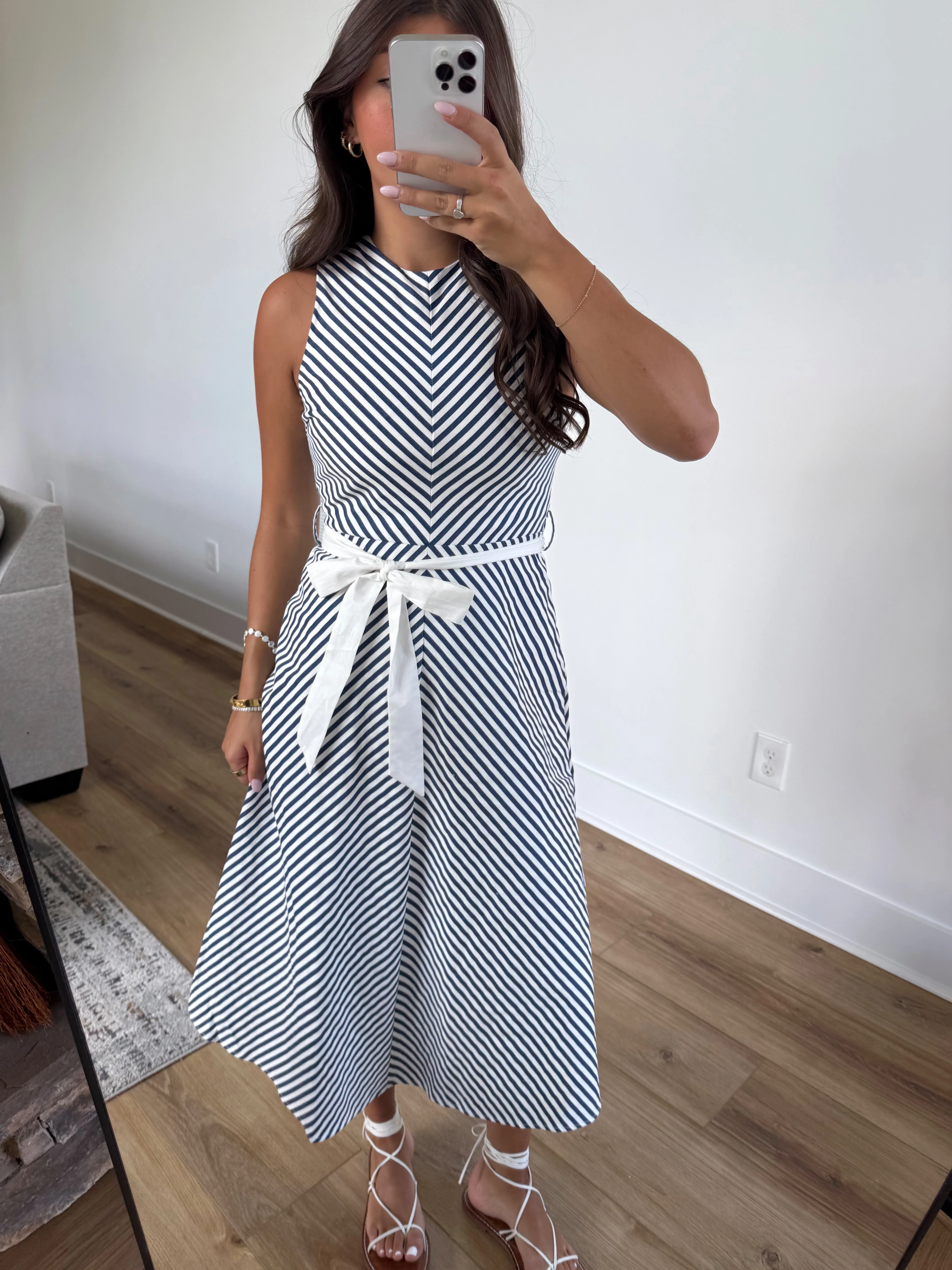 The Bowline Dress - Image 3