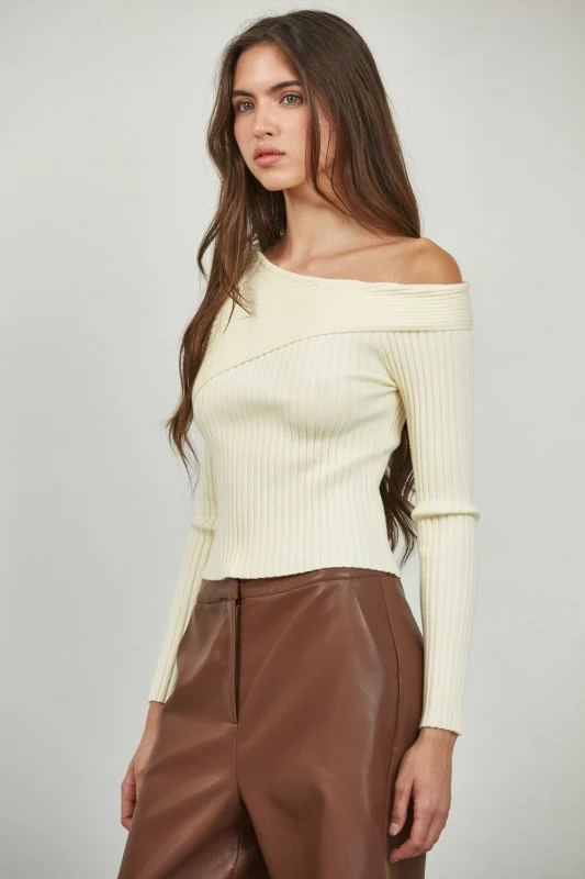 The Can’t Resist Knit (Cream) - Image 10