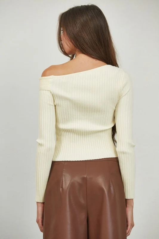 The Can’t Resist Knit (Cream) - Image 8