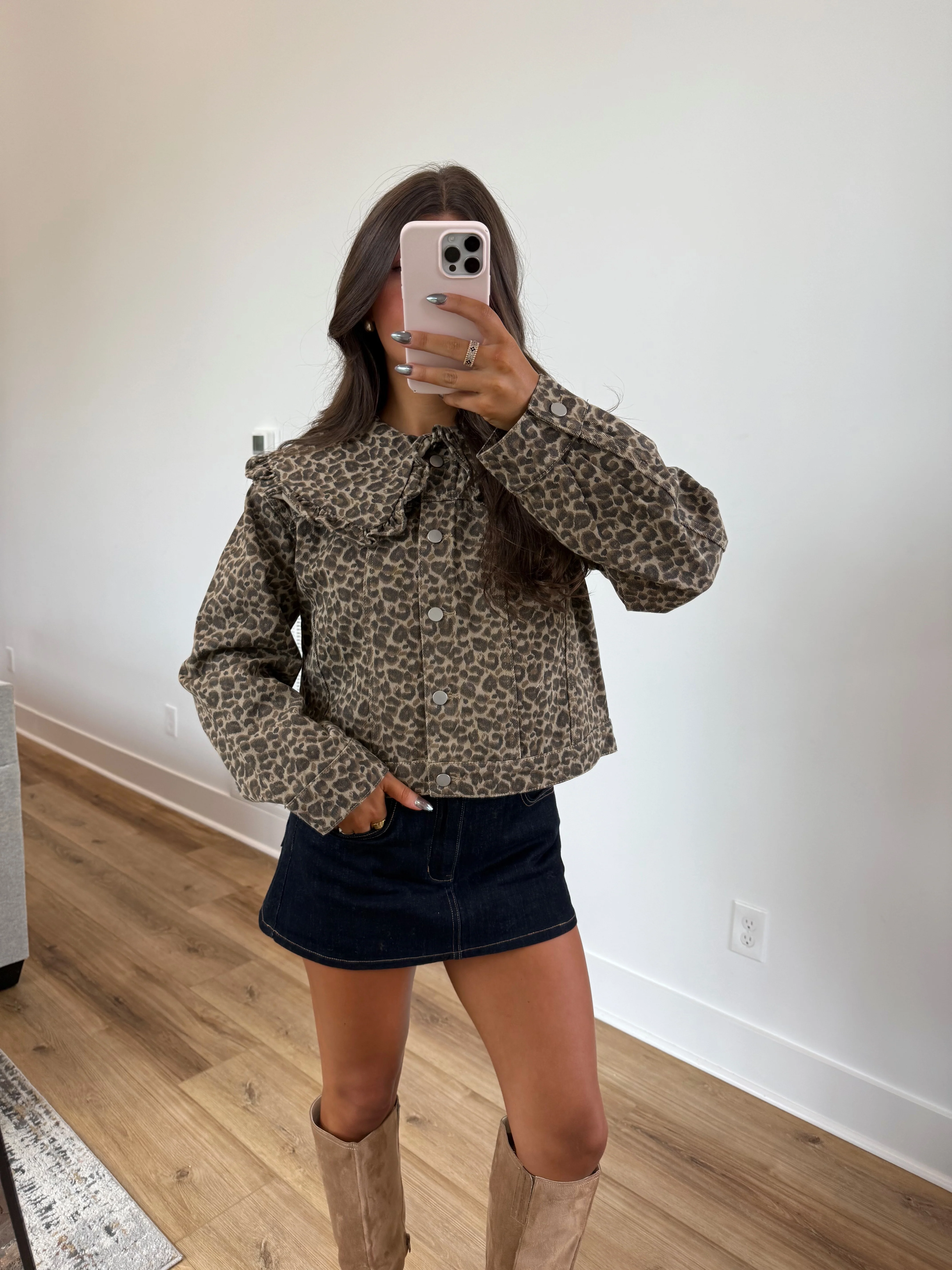 The Cheetah Collar Denim Jacket - Image 2