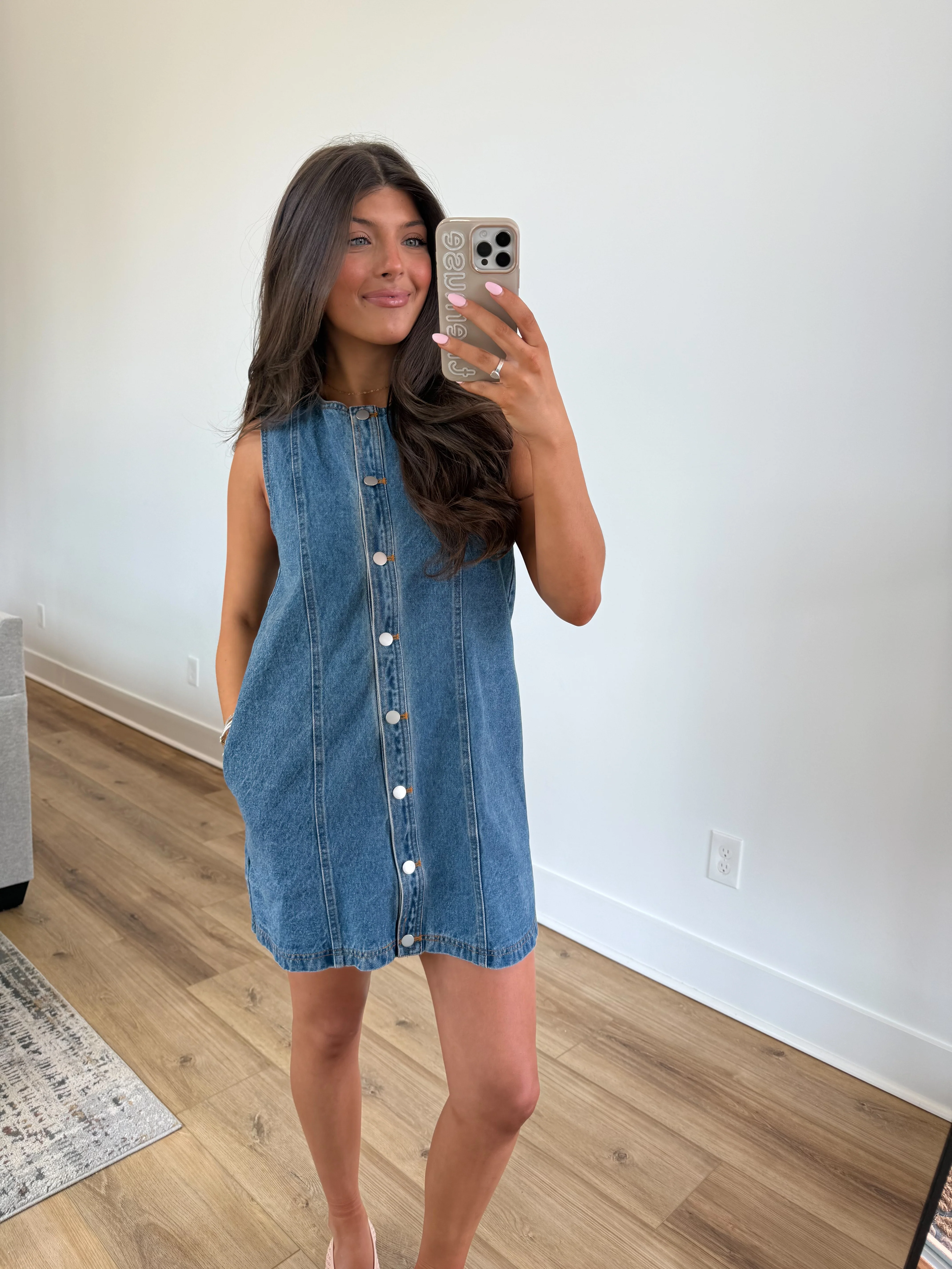 The Classic Jean Mini - Image 9