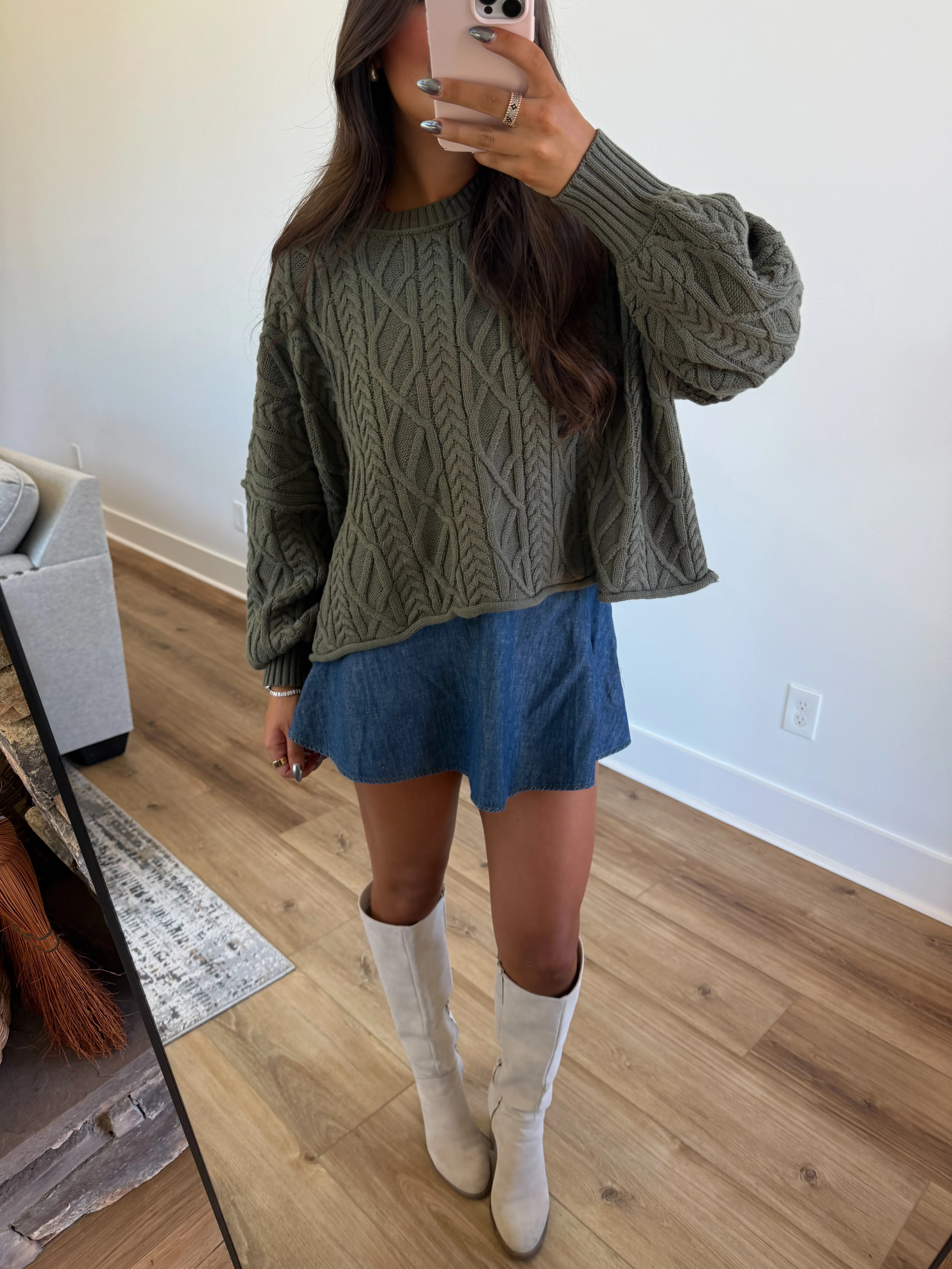 The Classic Knit (Green) - Image 2