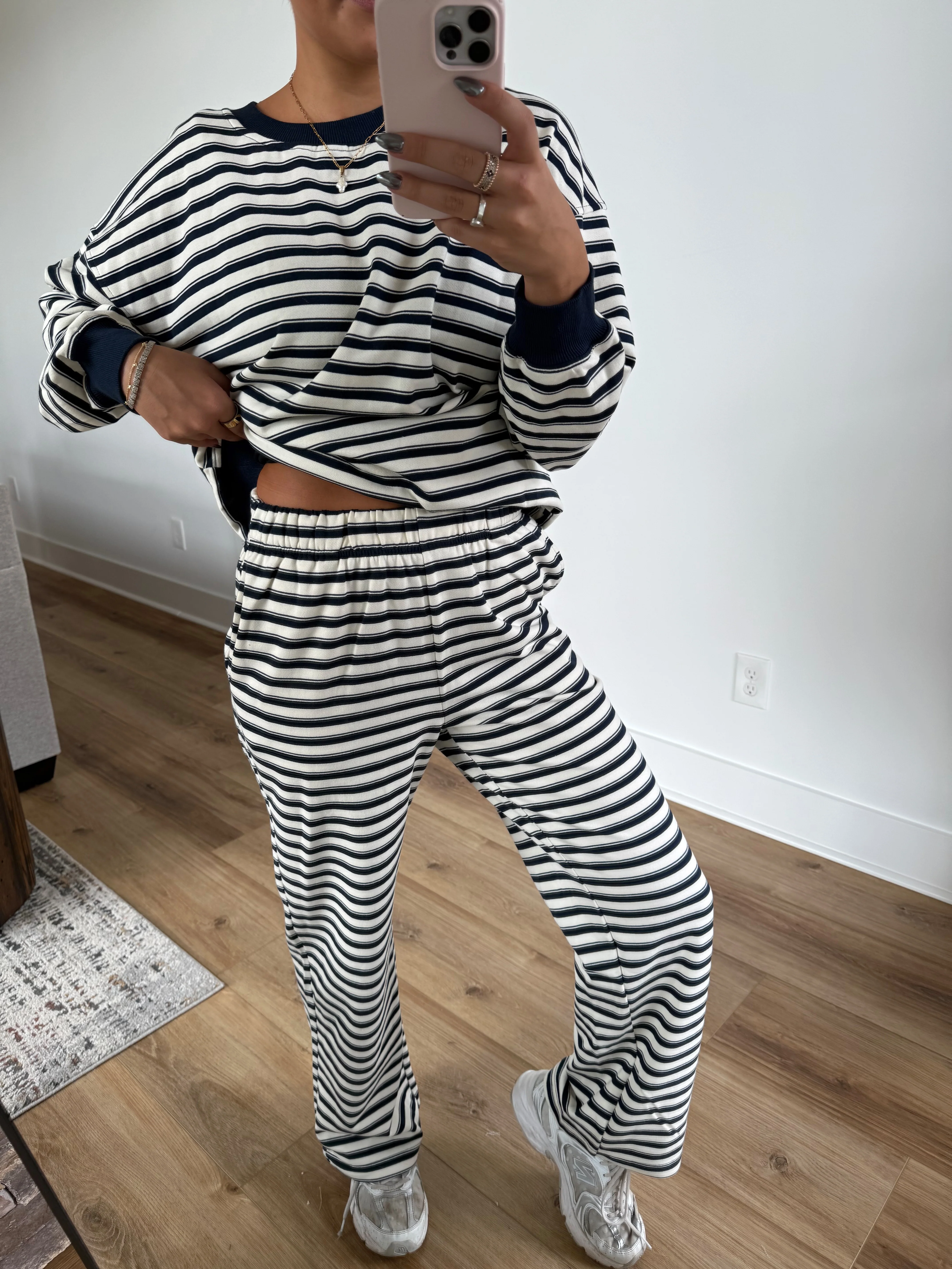 The Clean Line Set (Navy) - Image 6