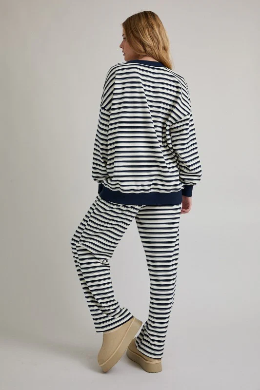 The Clean Line Set (Navy) - Image 7