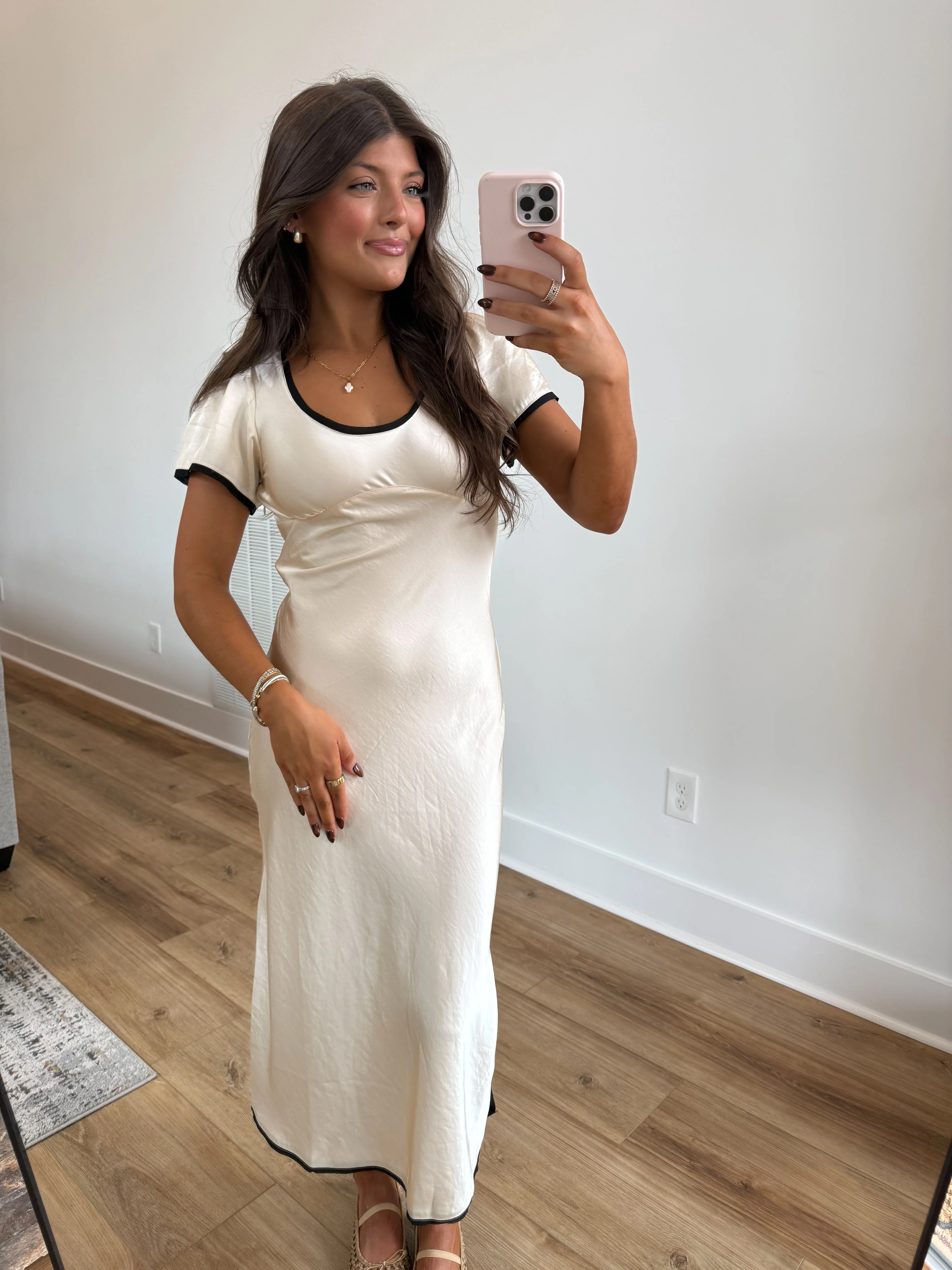 The Contrast Satin Dress - Image 4